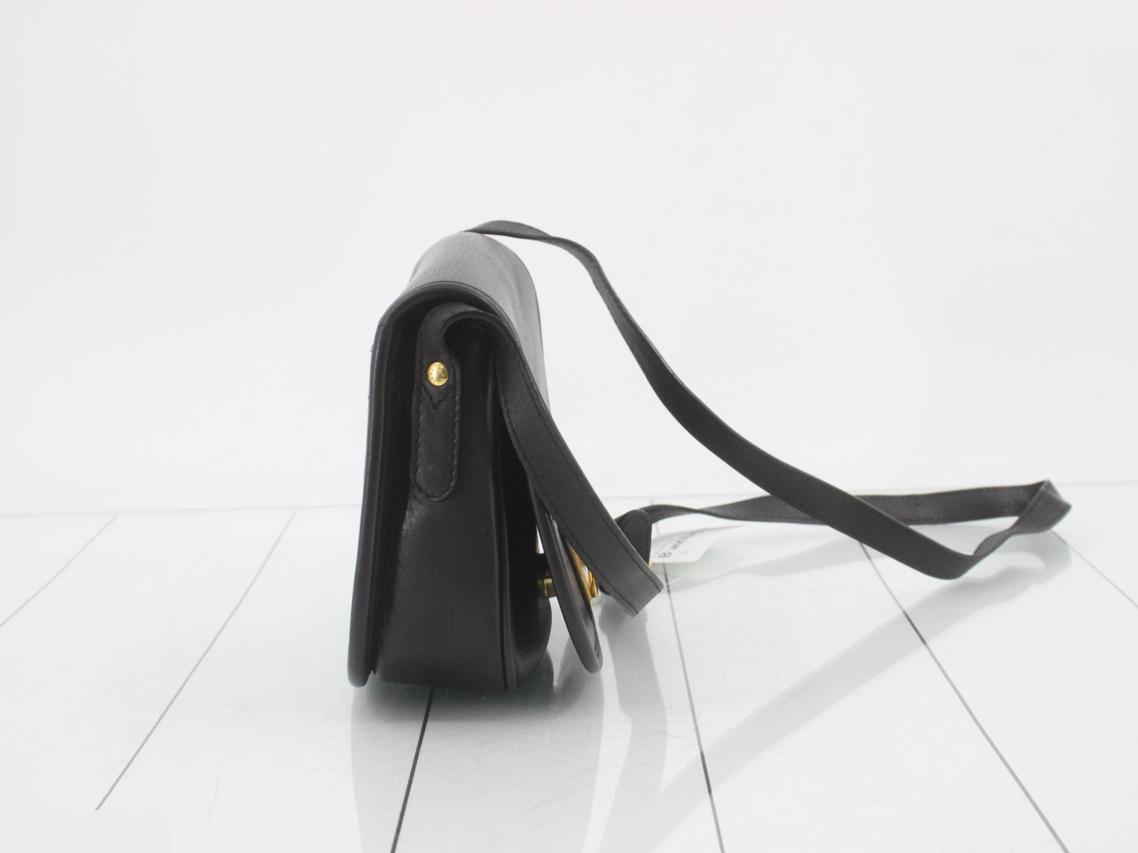 Leather shoulder bag — view 4