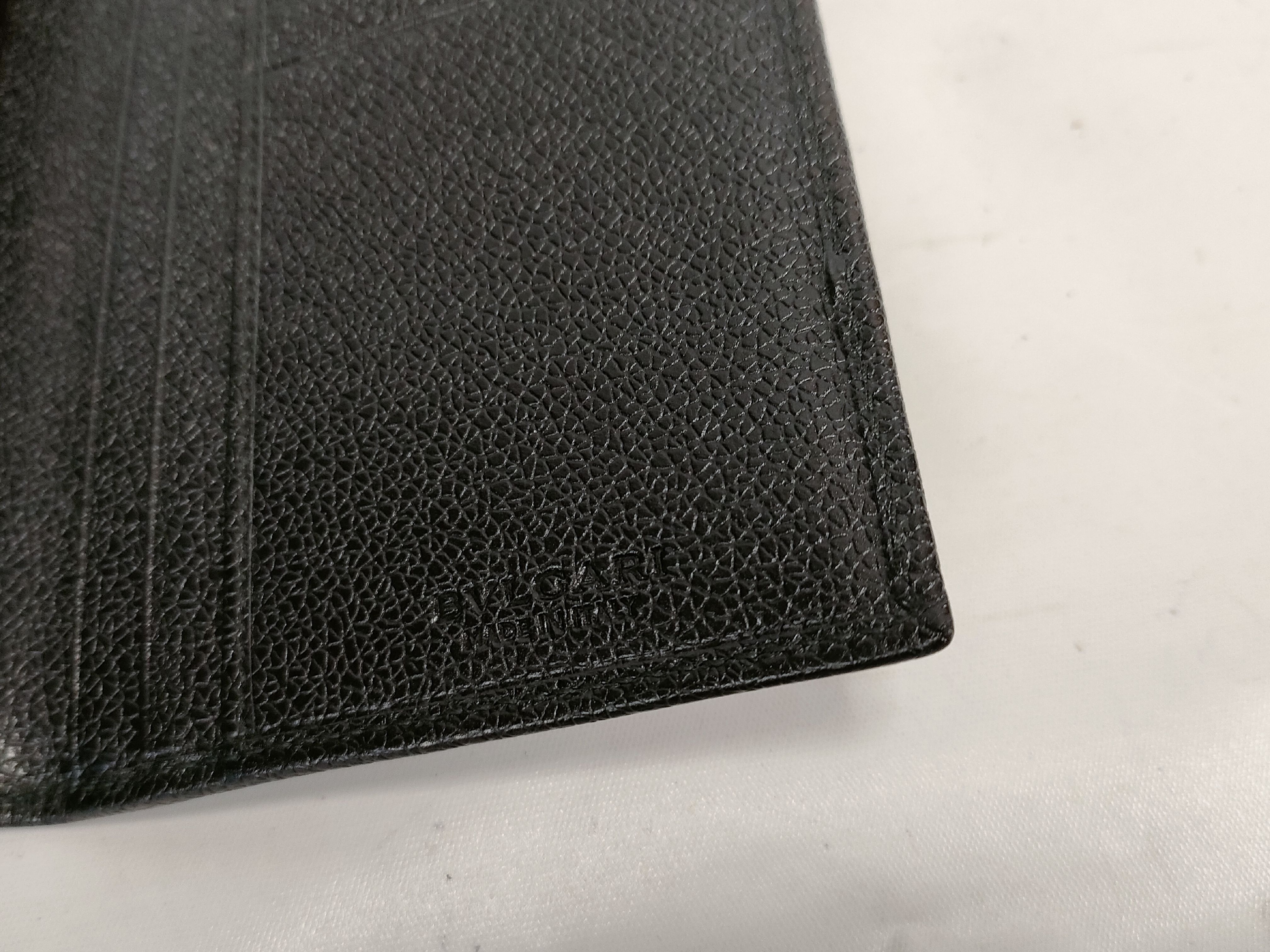 Bulgari Leather Logo Clip Long Wallet — view 9