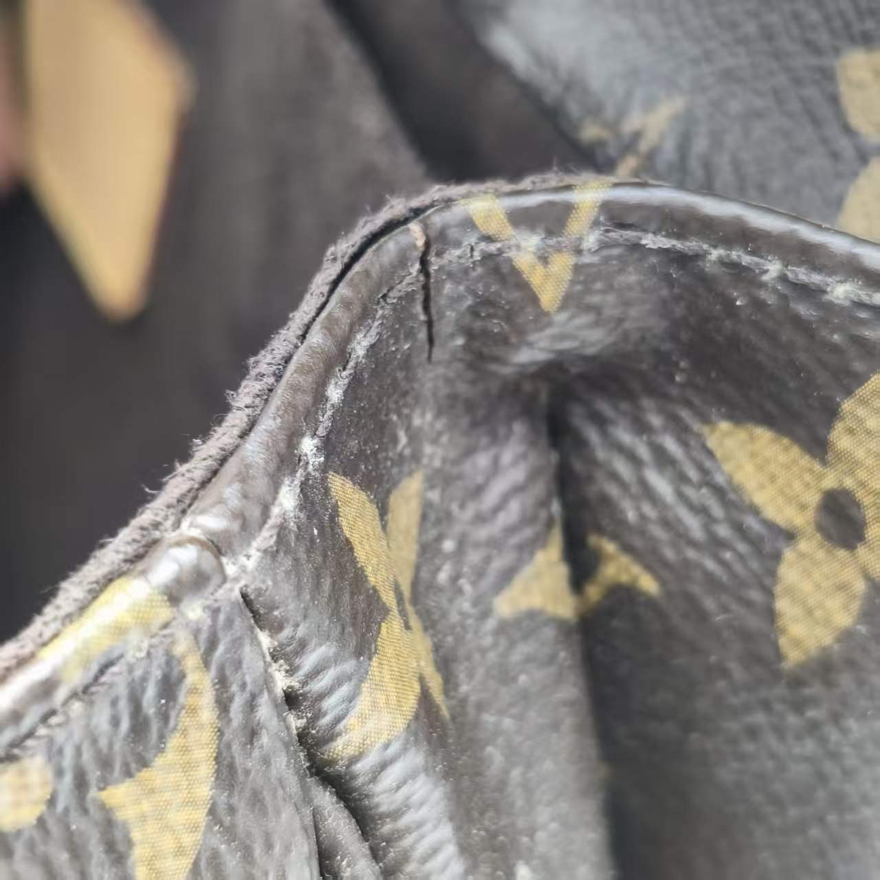 【*Shipped from: China*】LOUIS VUITTON Métis PU Shoulder Bag — view 13