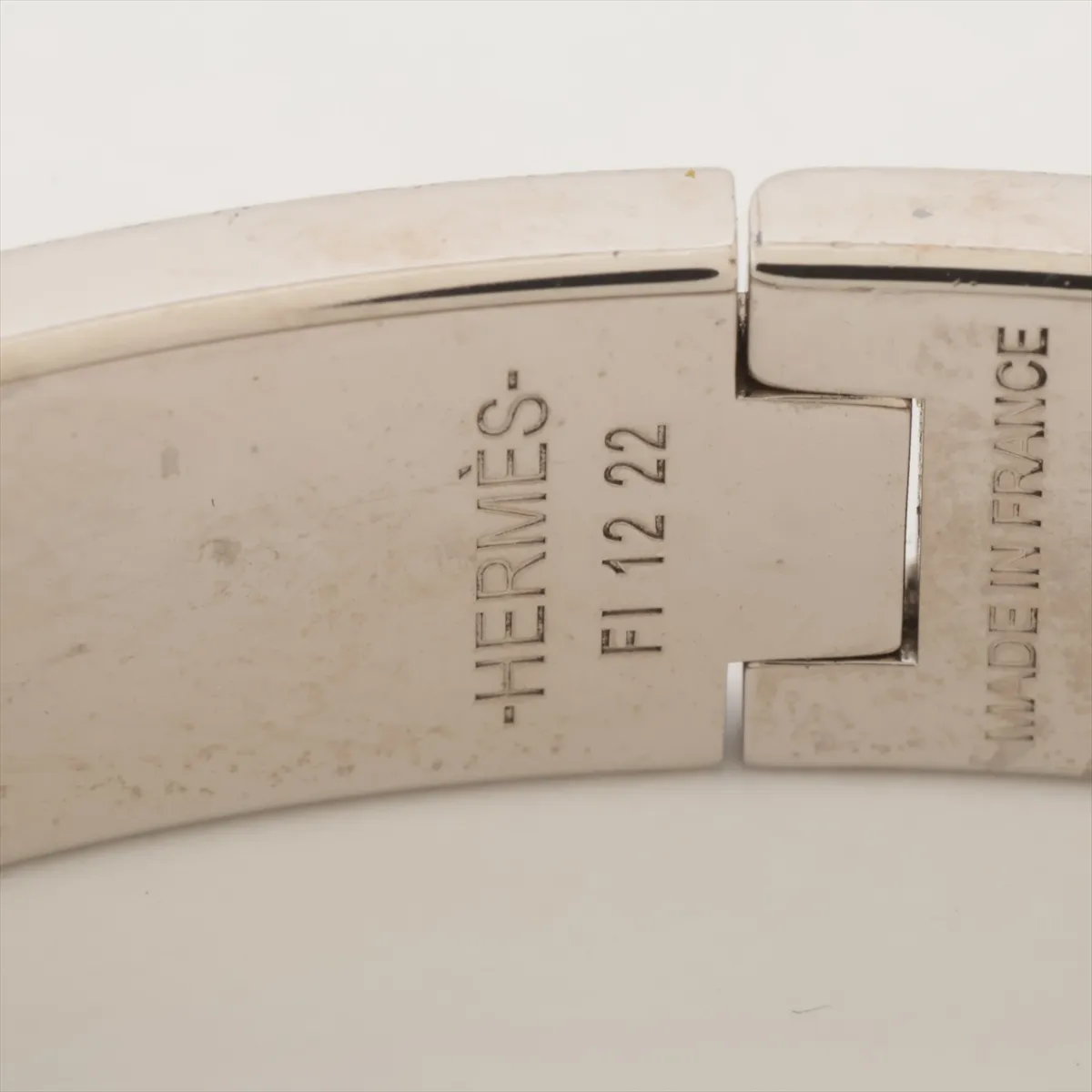 Click H Fan FI1222 Bangle, GP Silver x Greige. Shows signs of wear including — view 6