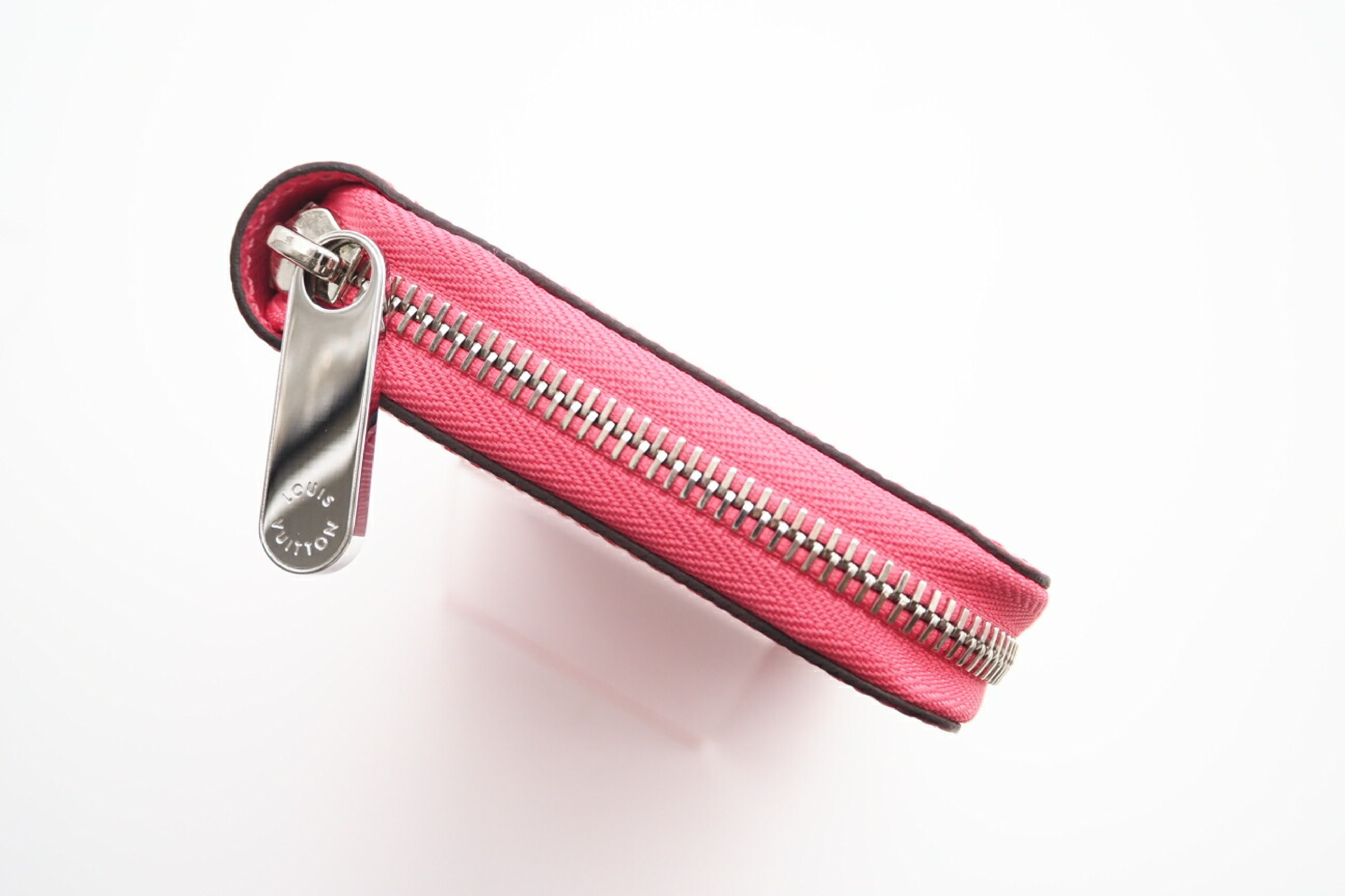 M83074 Epi Zippy Wallet Pink Sky, with dust bag and box. — view 7