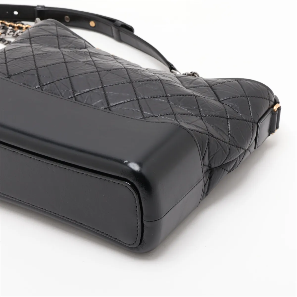 Gabrielle de Chanel Vintage Calfskin Chain Shoulder Bag, Black with Gold and Silver Hardware, Item Number 27205745 (Serial Number 27) — view 3