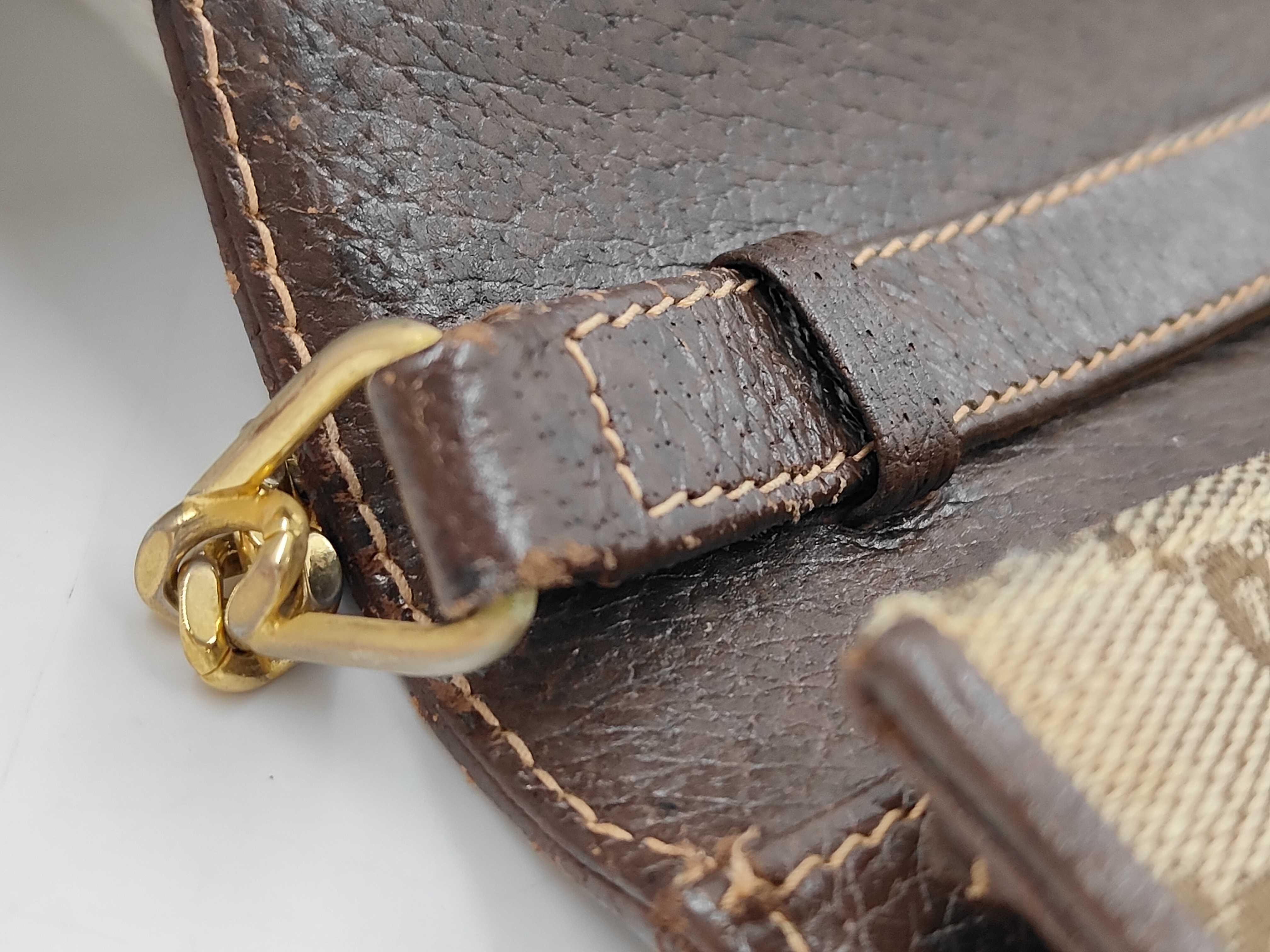 Old GG Canvas Sherry Push-Lock Chain Shoulder Bag — view 7