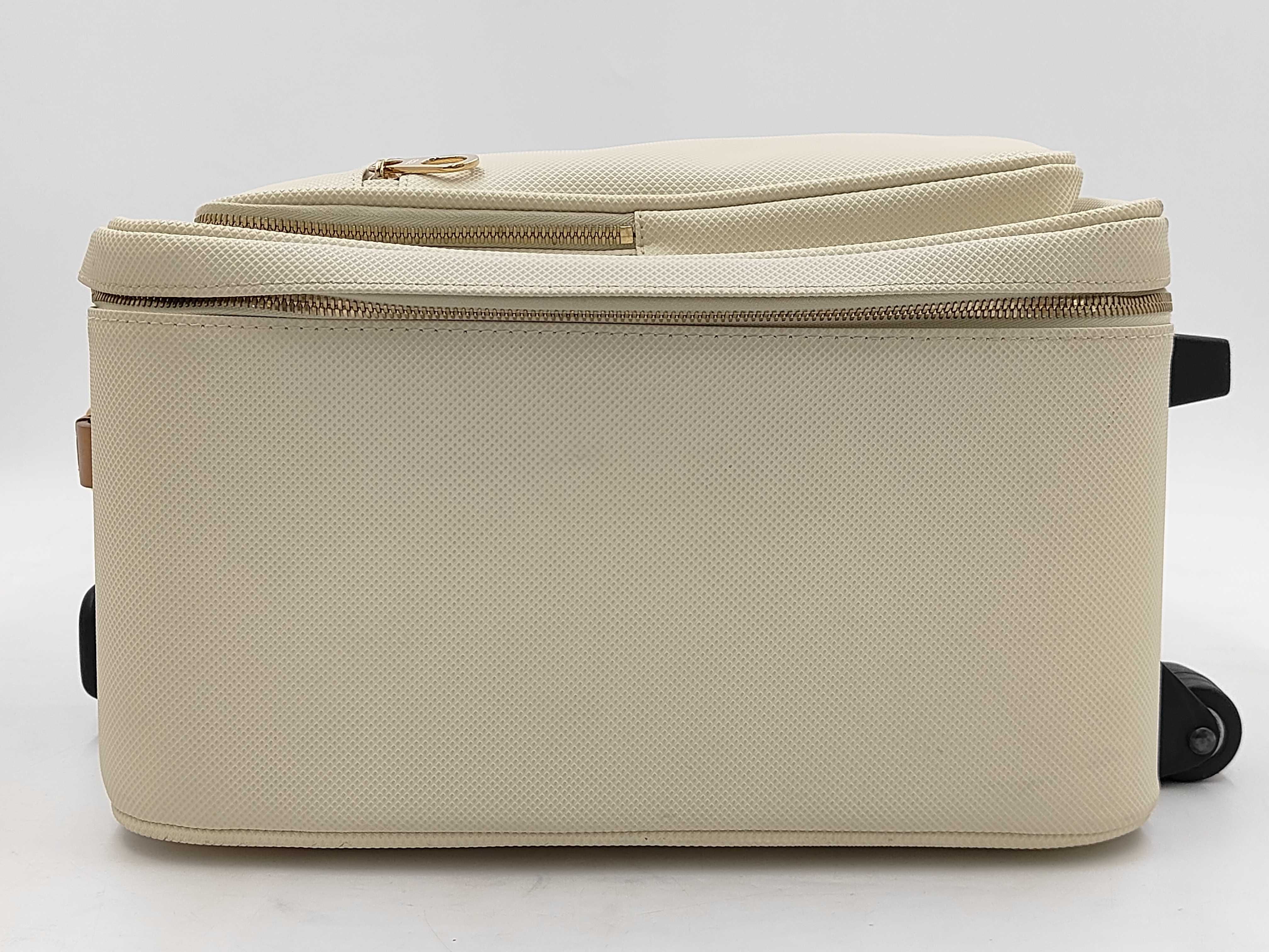 Leather Carry Case White Suitcase — view 9