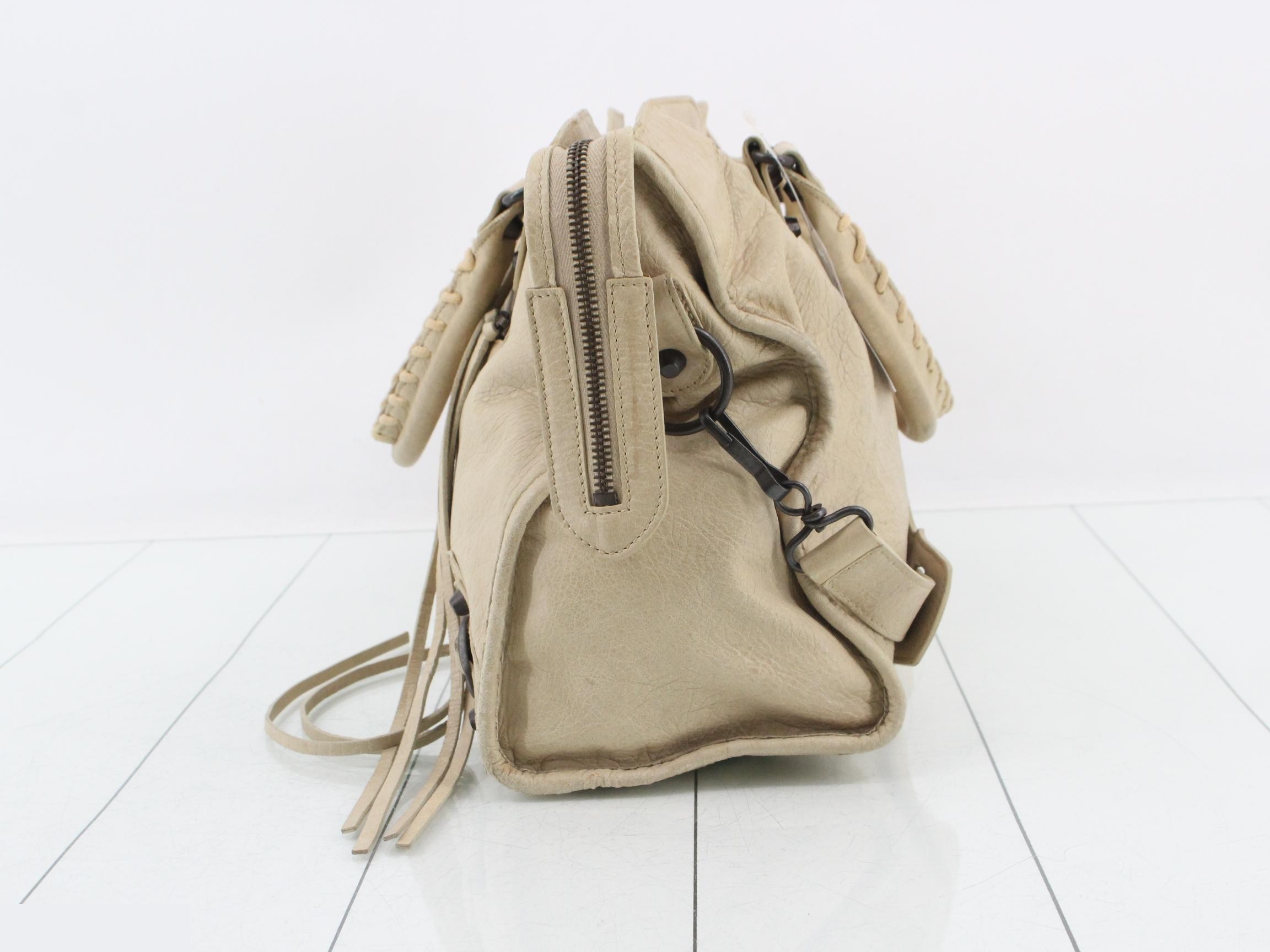 Classic (Bag) City 2-Way Handbag — view 3