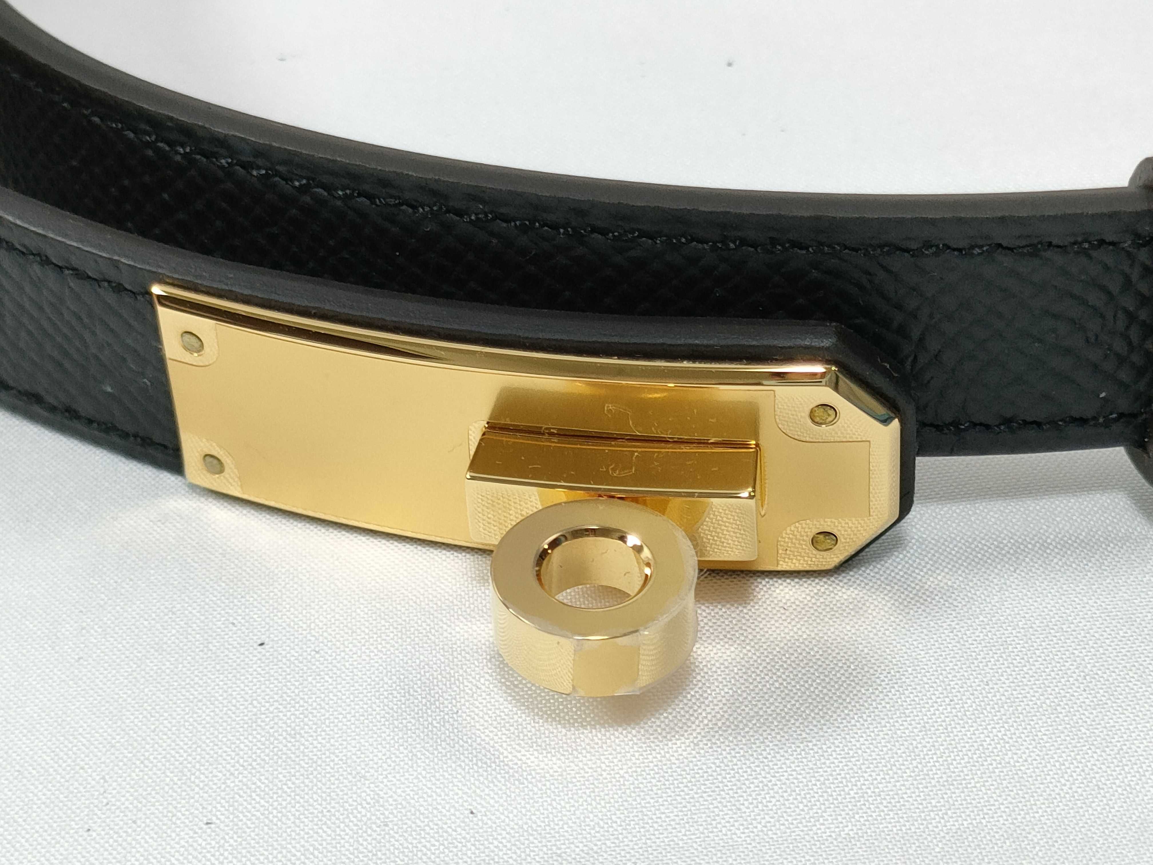Kelly Belt, Black with Gold Hardware, W Stamp — view 2