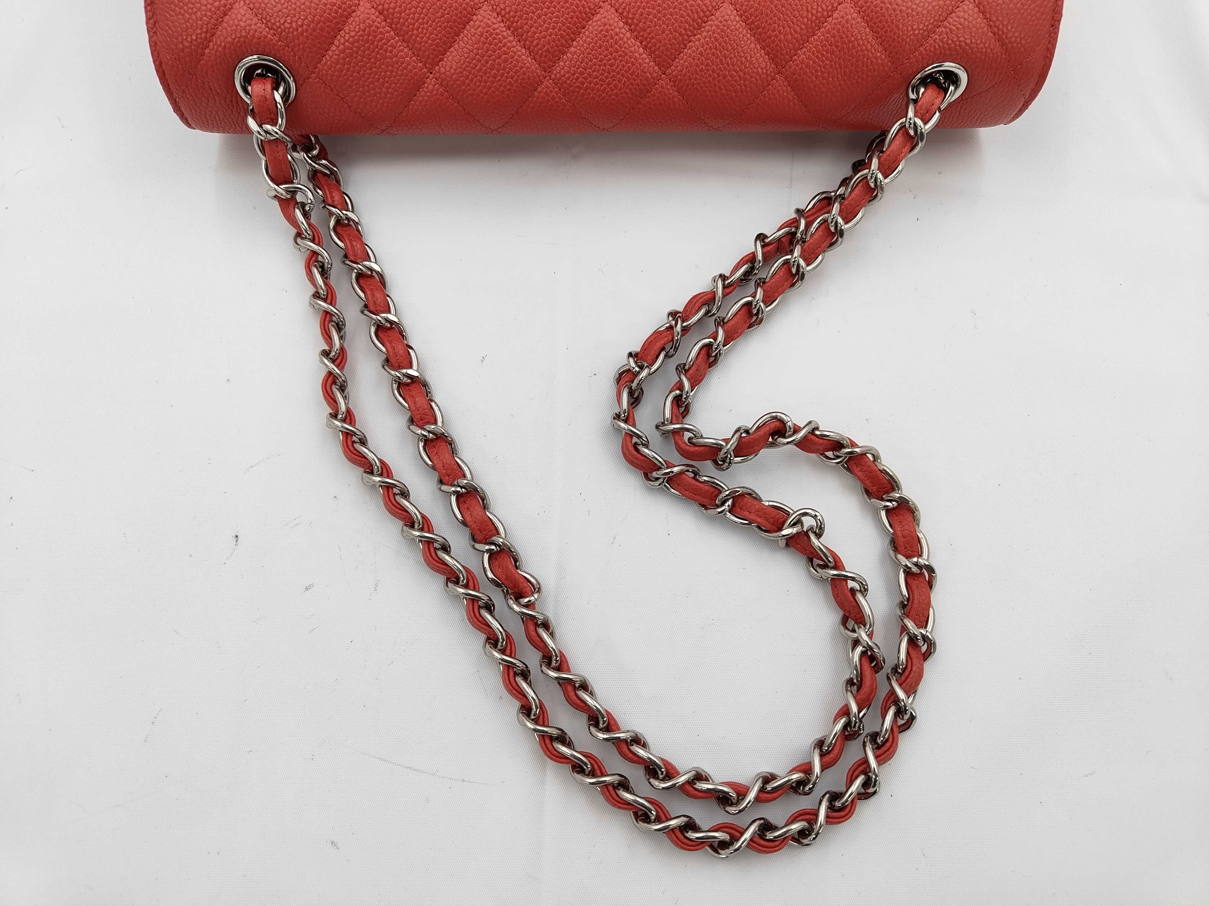 Matelassé 30 Double Flap Chain Shoulder Bag, Caviar Leather, Red — view 3