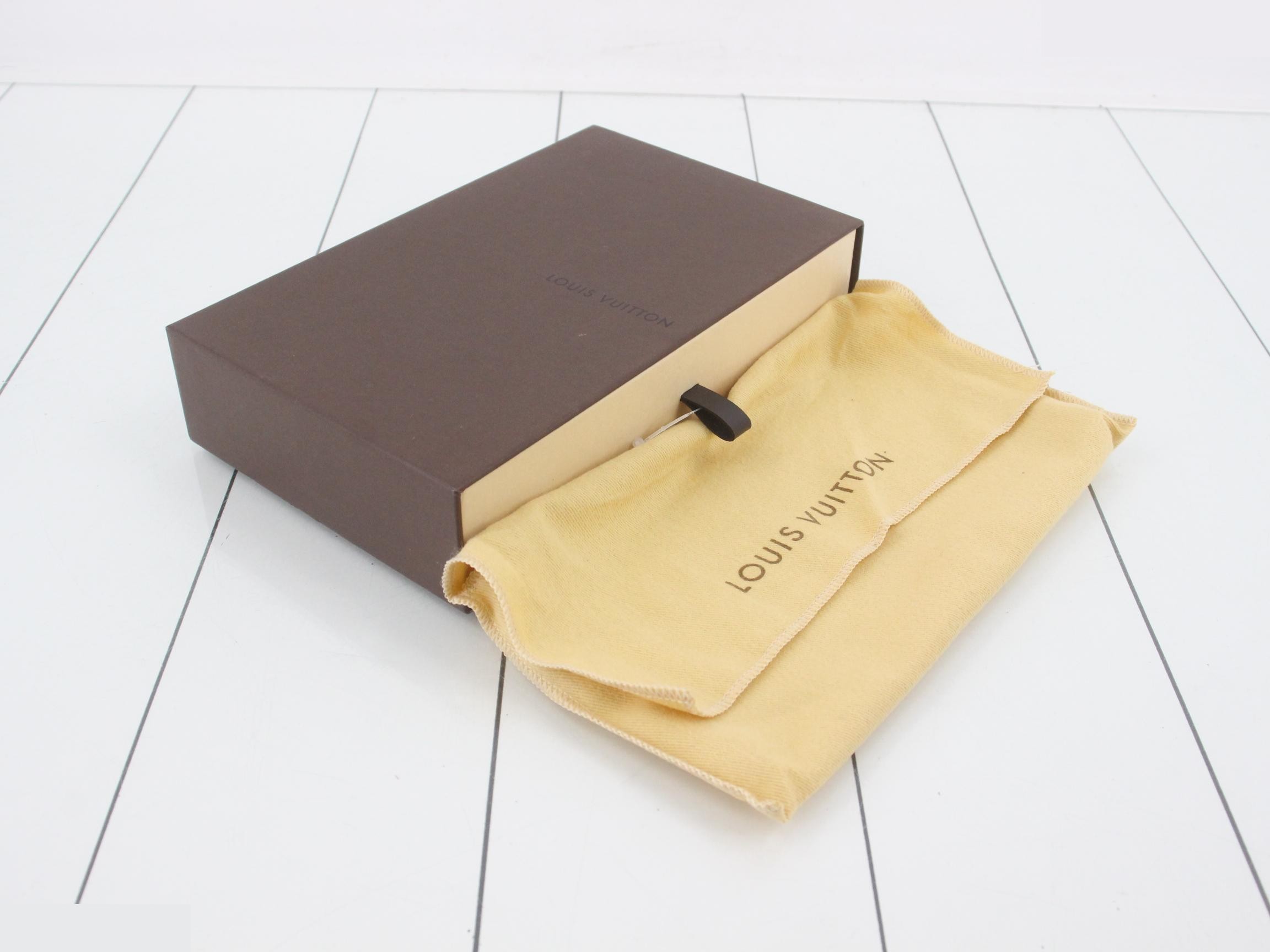 Zippy Wallet Fuchsia — view 5