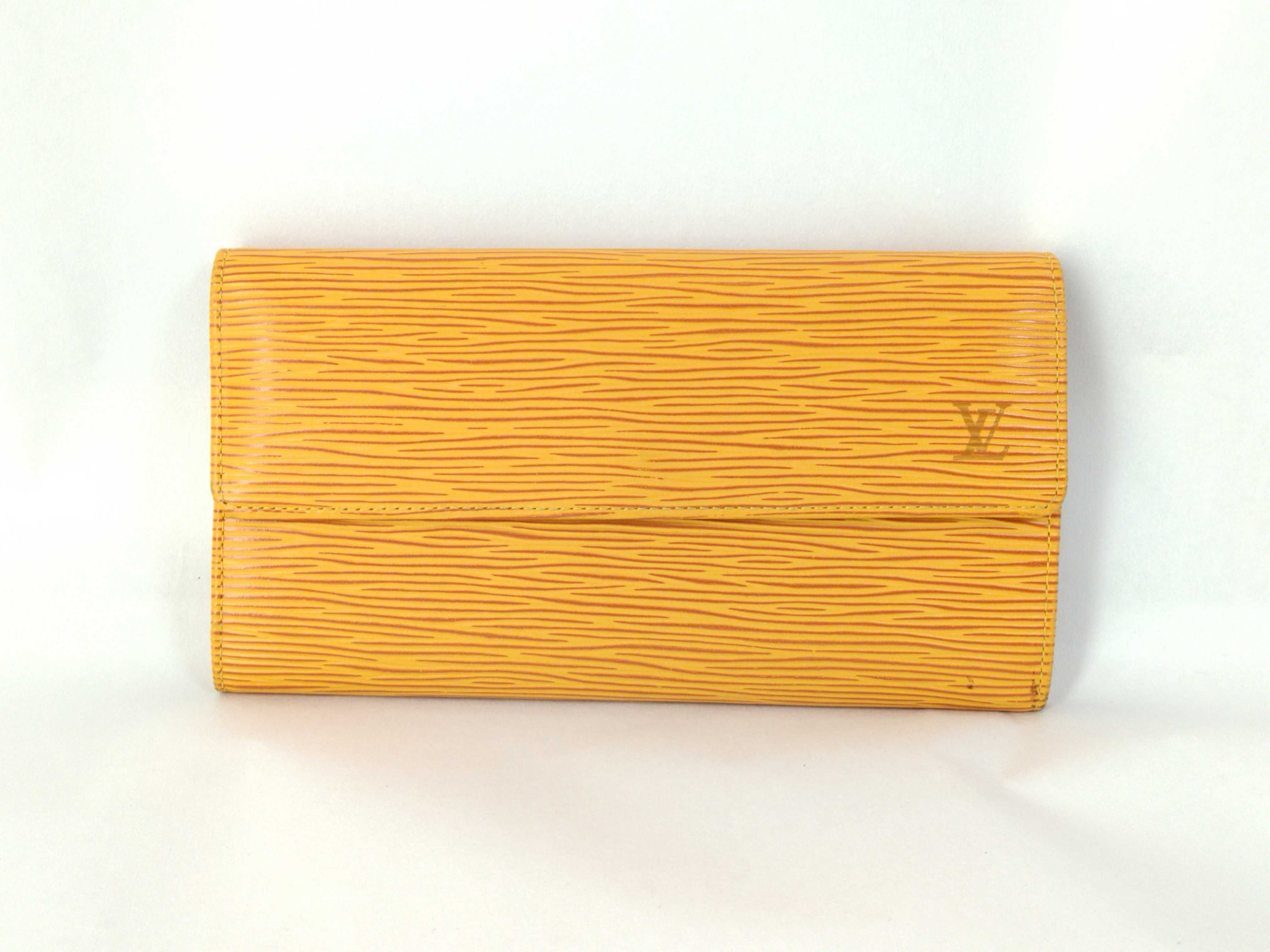 Epi / Epi / Portemonnaie Credit / M63579 / Long Wallet / Leather Wallet