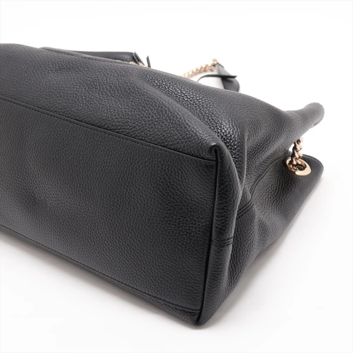 Soho 536196 Leather Chain Shoulder Bag, Black — view 3