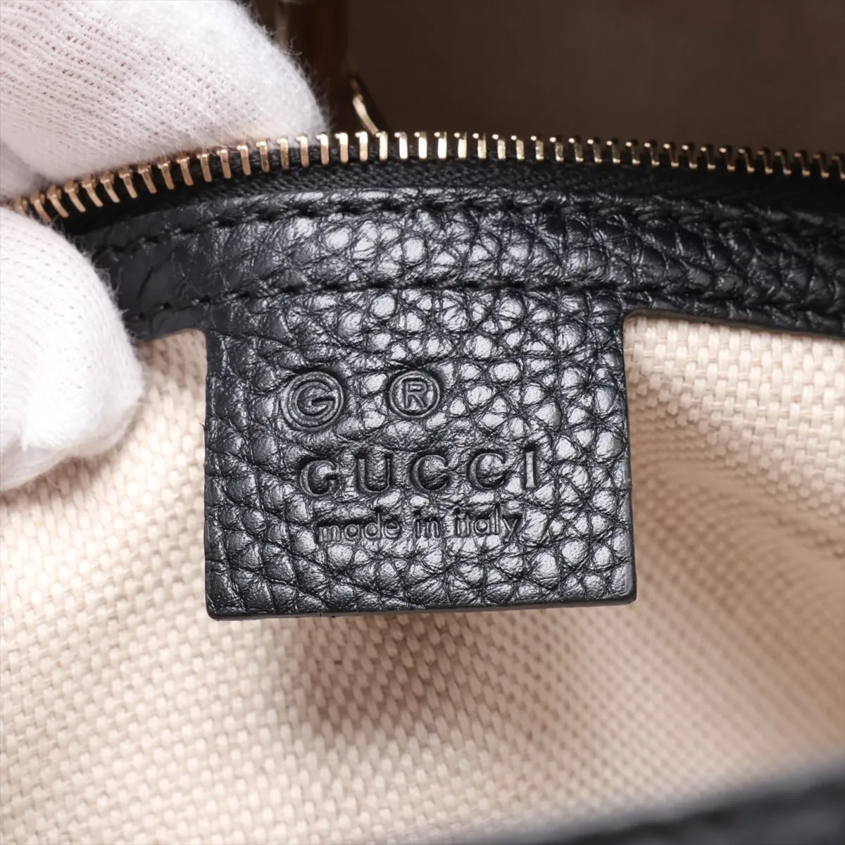 Soho 536196 Leather Chain Shoulder Bag, Black — view 9