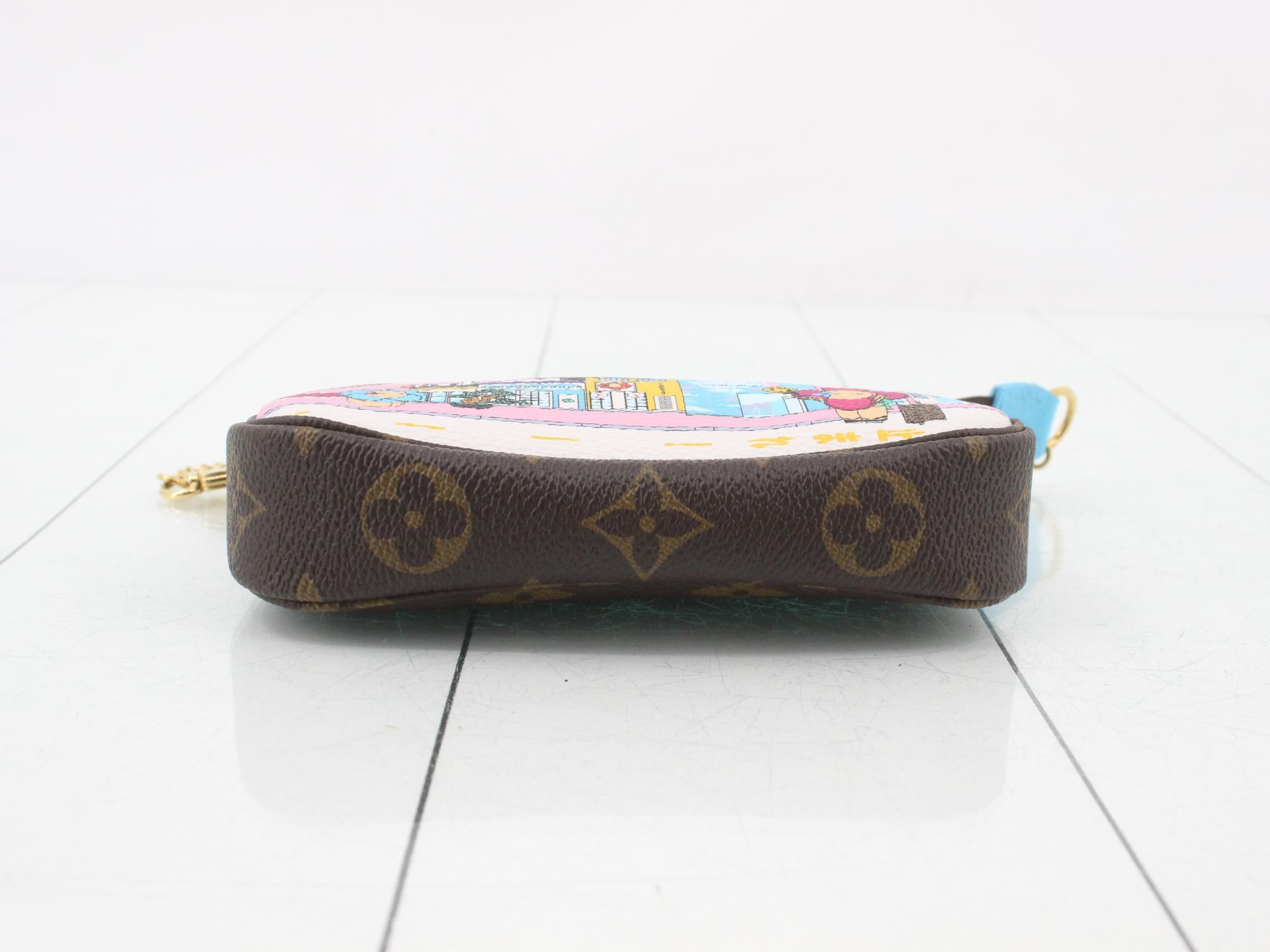 M81637 Mini Pochette Accessoires, Dust Bag, Box — view 3