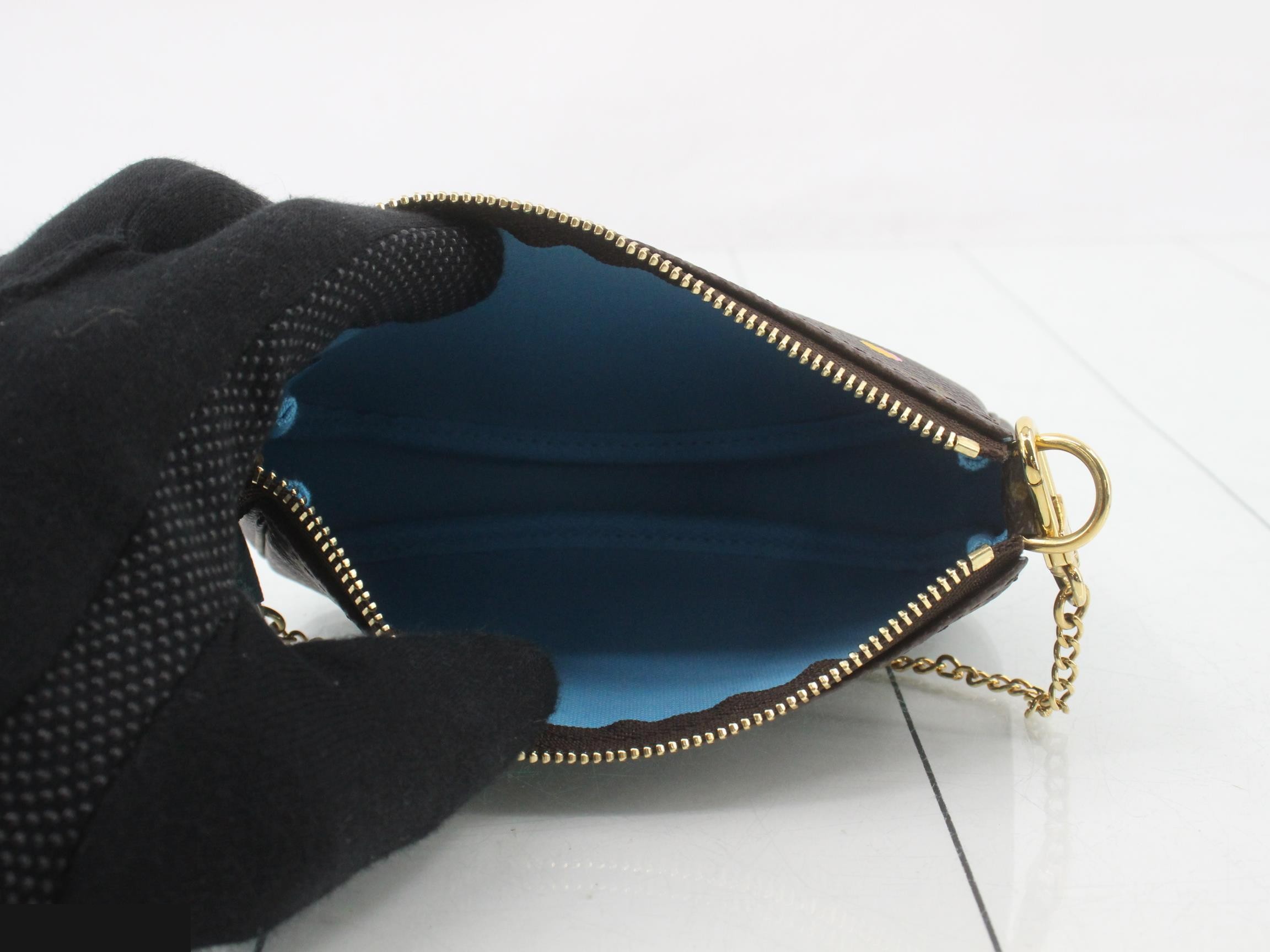 M81637 Mini Pochette Accessoires, Dust Bag, Box — view 4