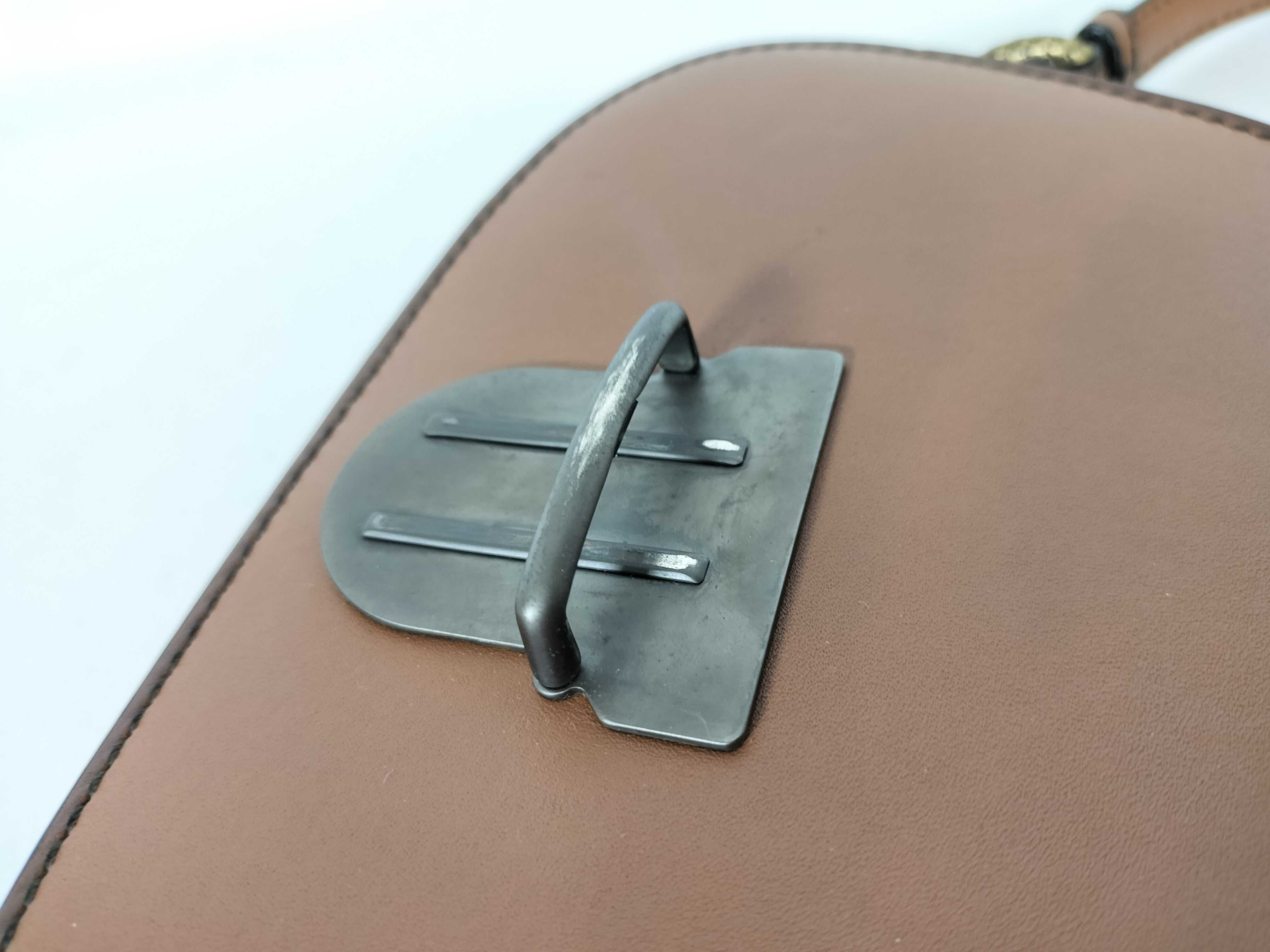Umbria Shoulder Bag — view 9