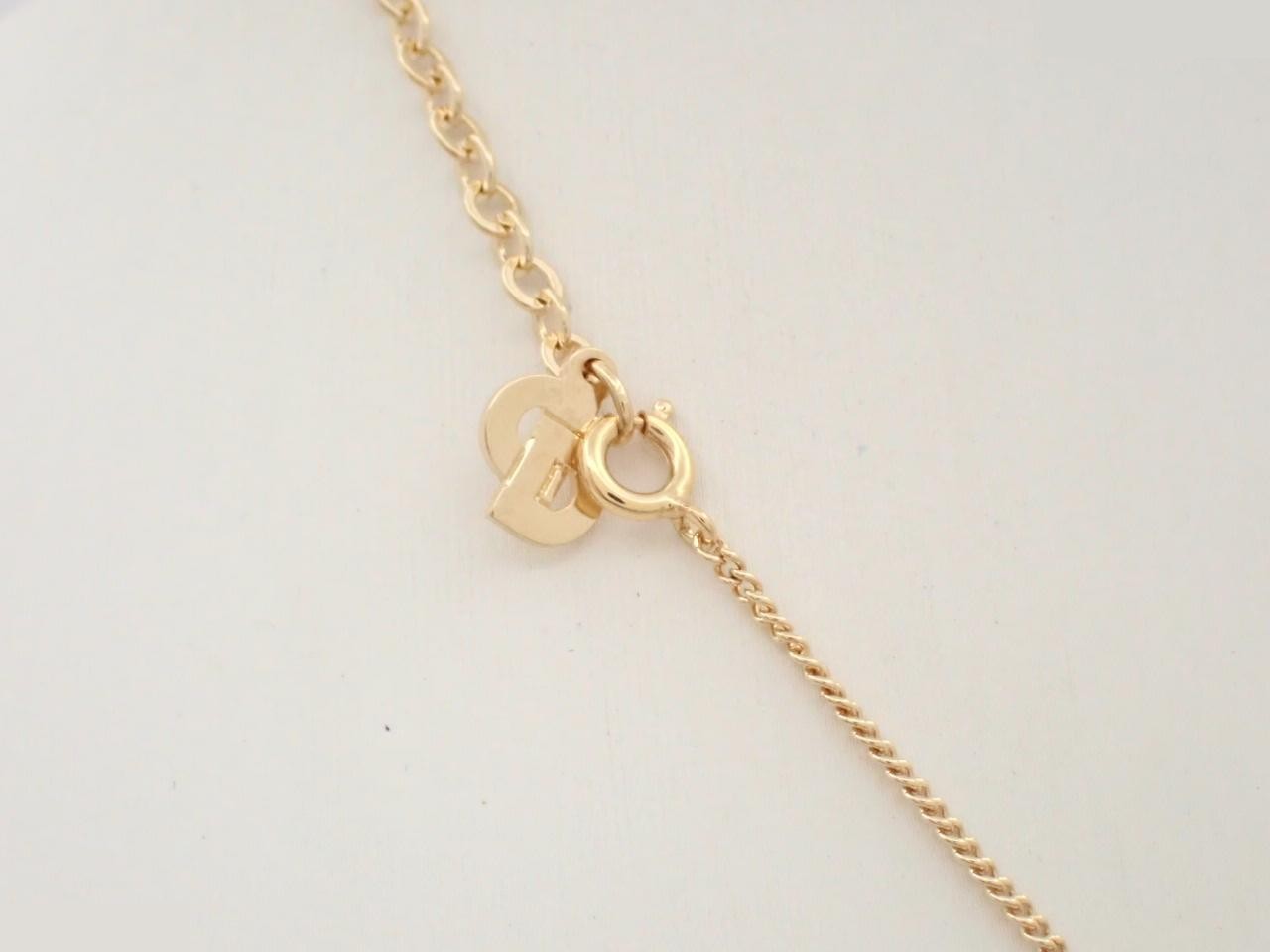 Other line: Precious metals, necklaces, pendants, neck circumference approximately 47cm. — view 2