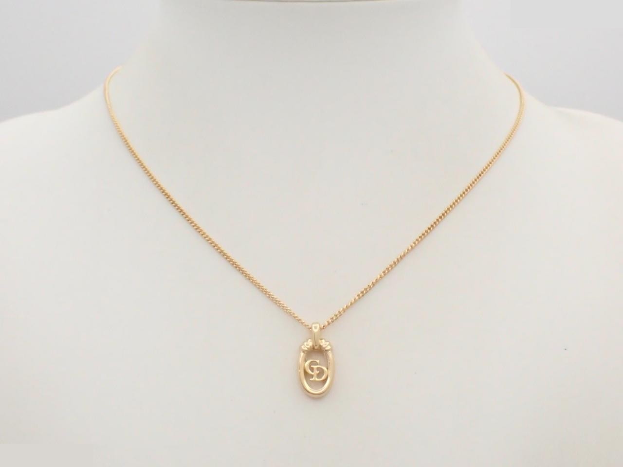 Other line: Precious metals, necklaces, pendants, neck circumference approximately 47cm. — view 3