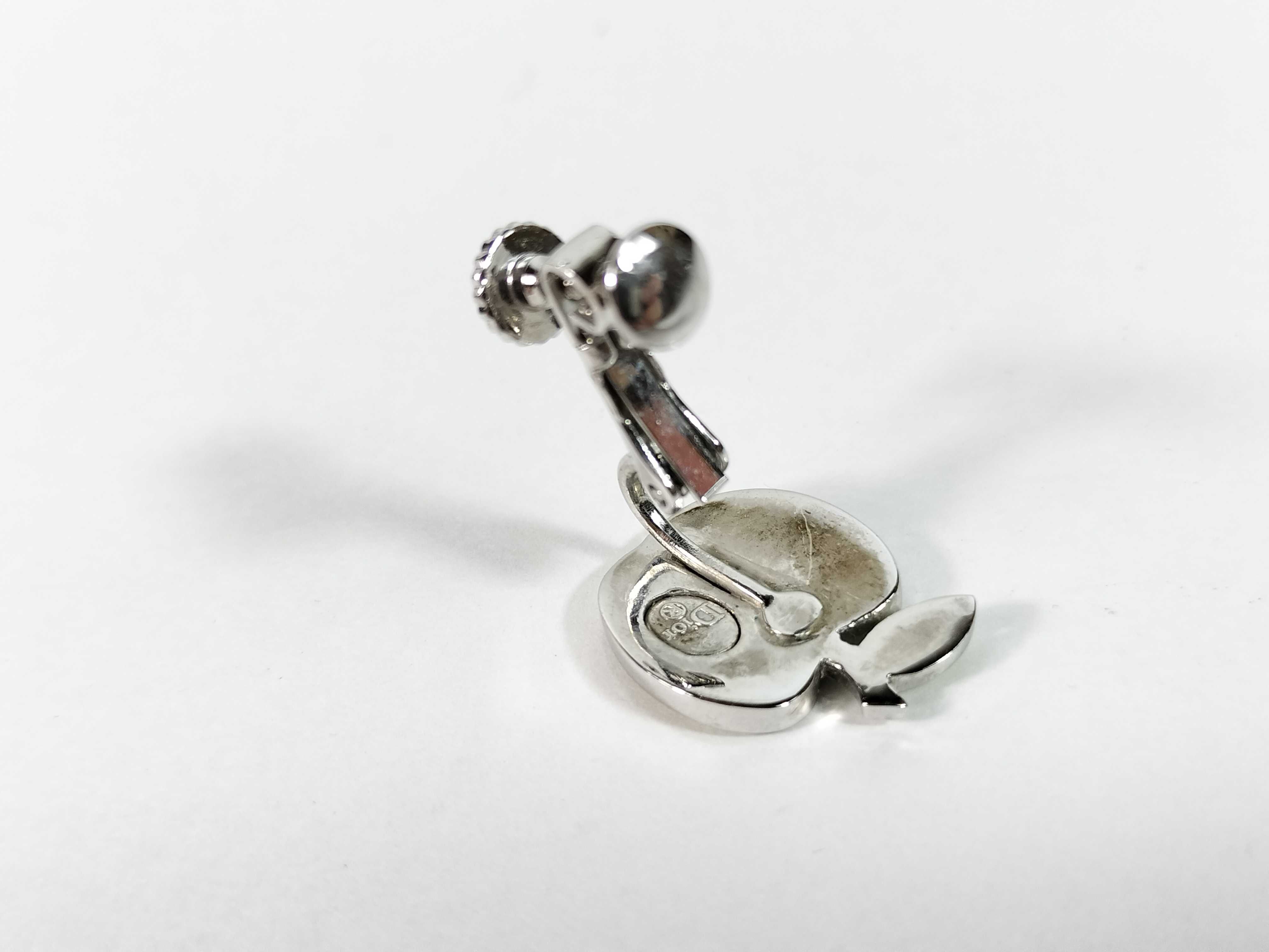 Earrings — view 3