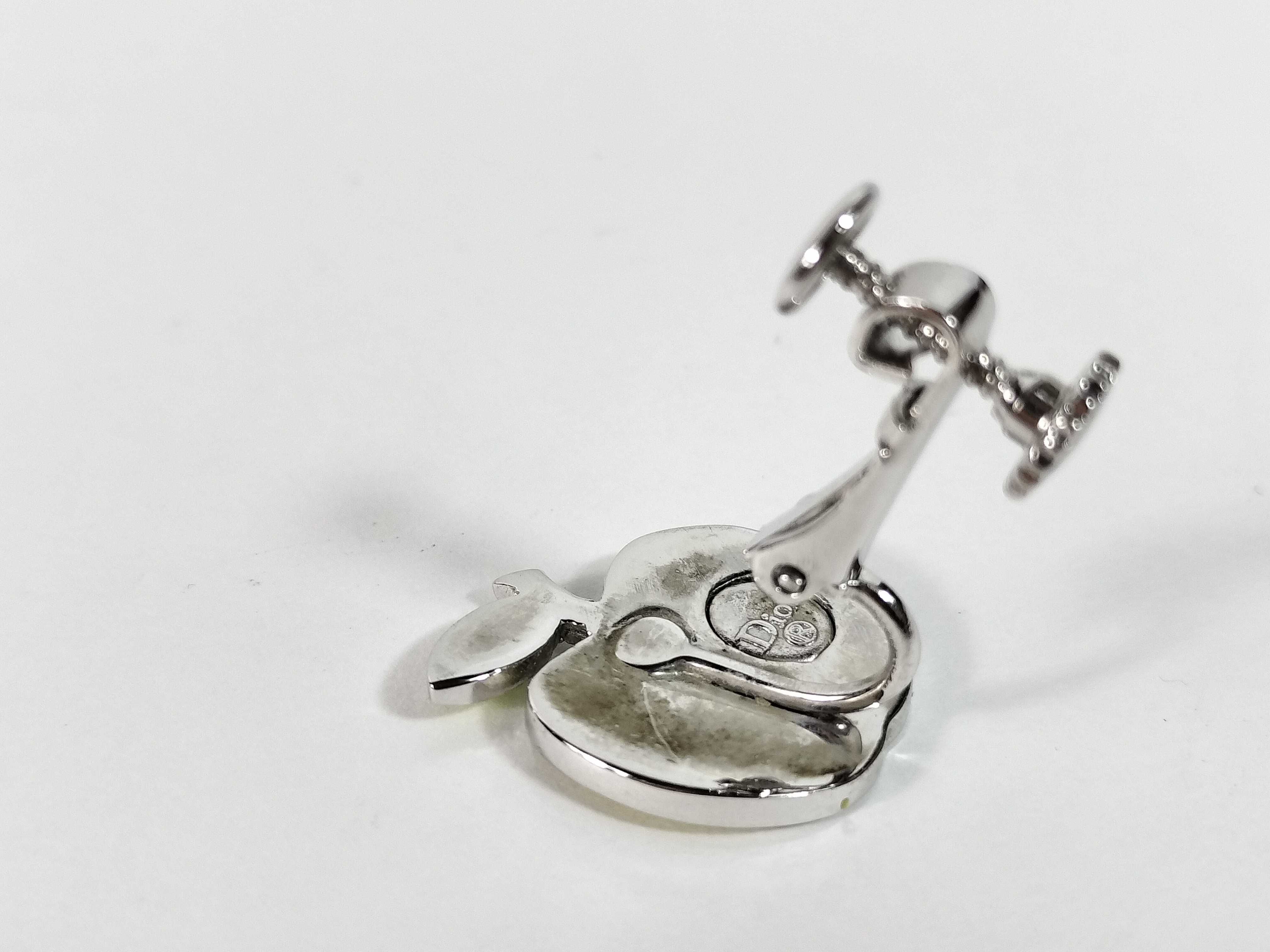 Earrings — view 8