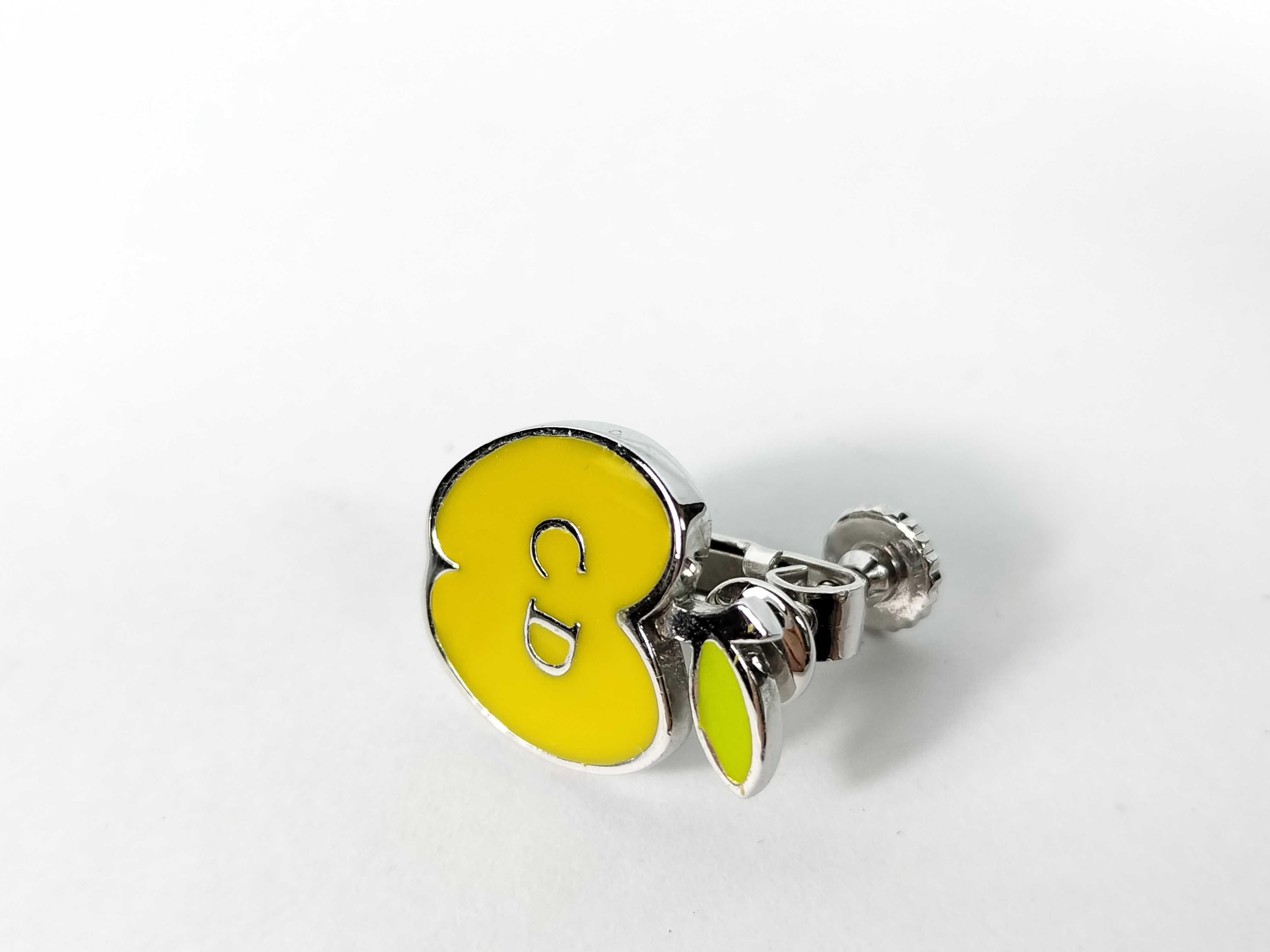 Earrings — view 9
