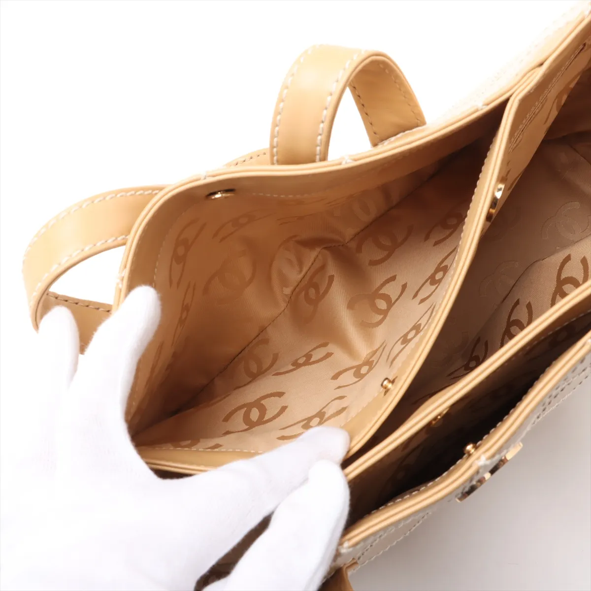 Wild Stitch Leather Tote Bag Beige Gold Hardware 7475418 No. 7 — view 9