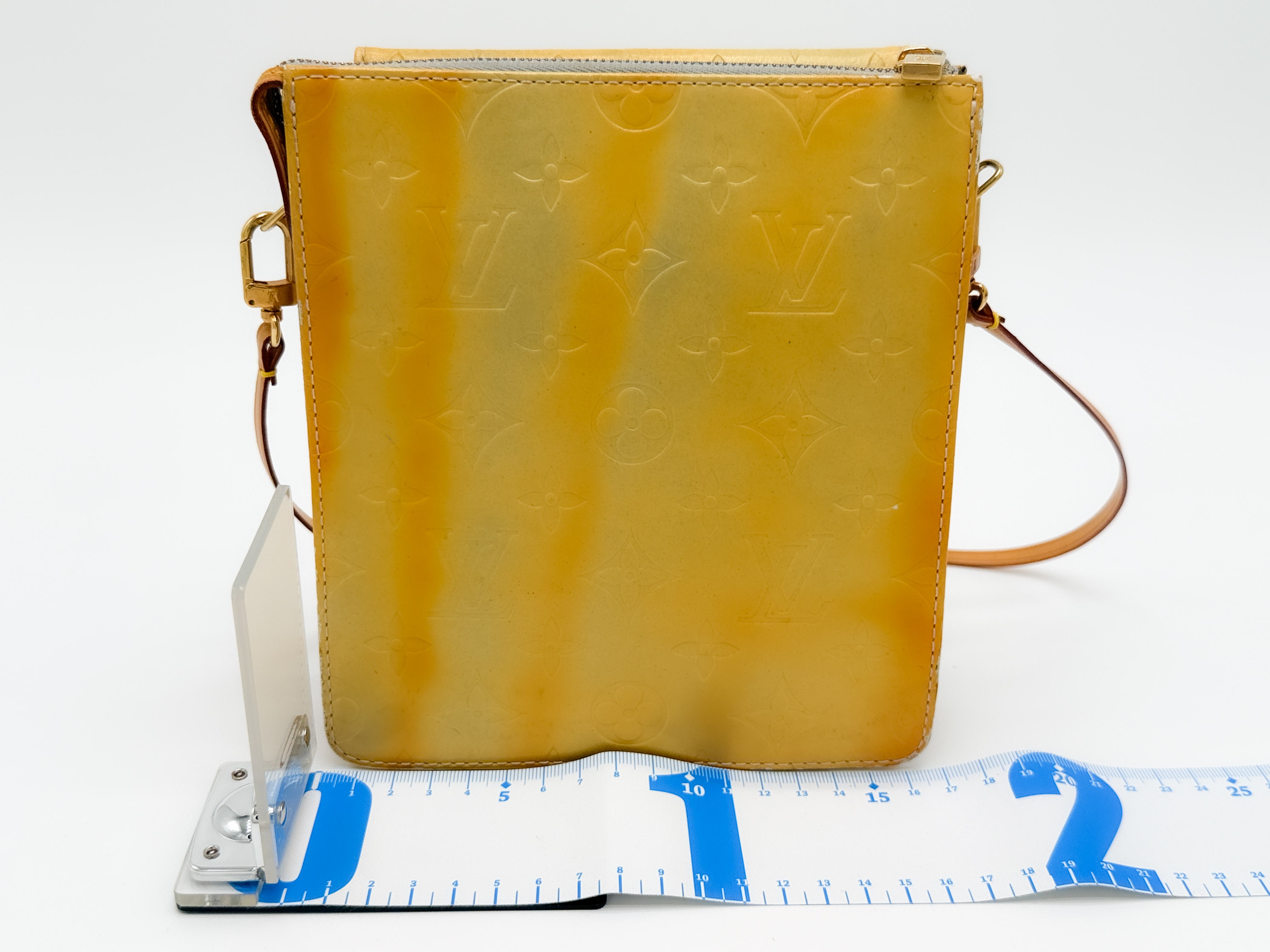 Monogram Vernis M91059 Mott Lime Yellow Shoulder Bag — view 2