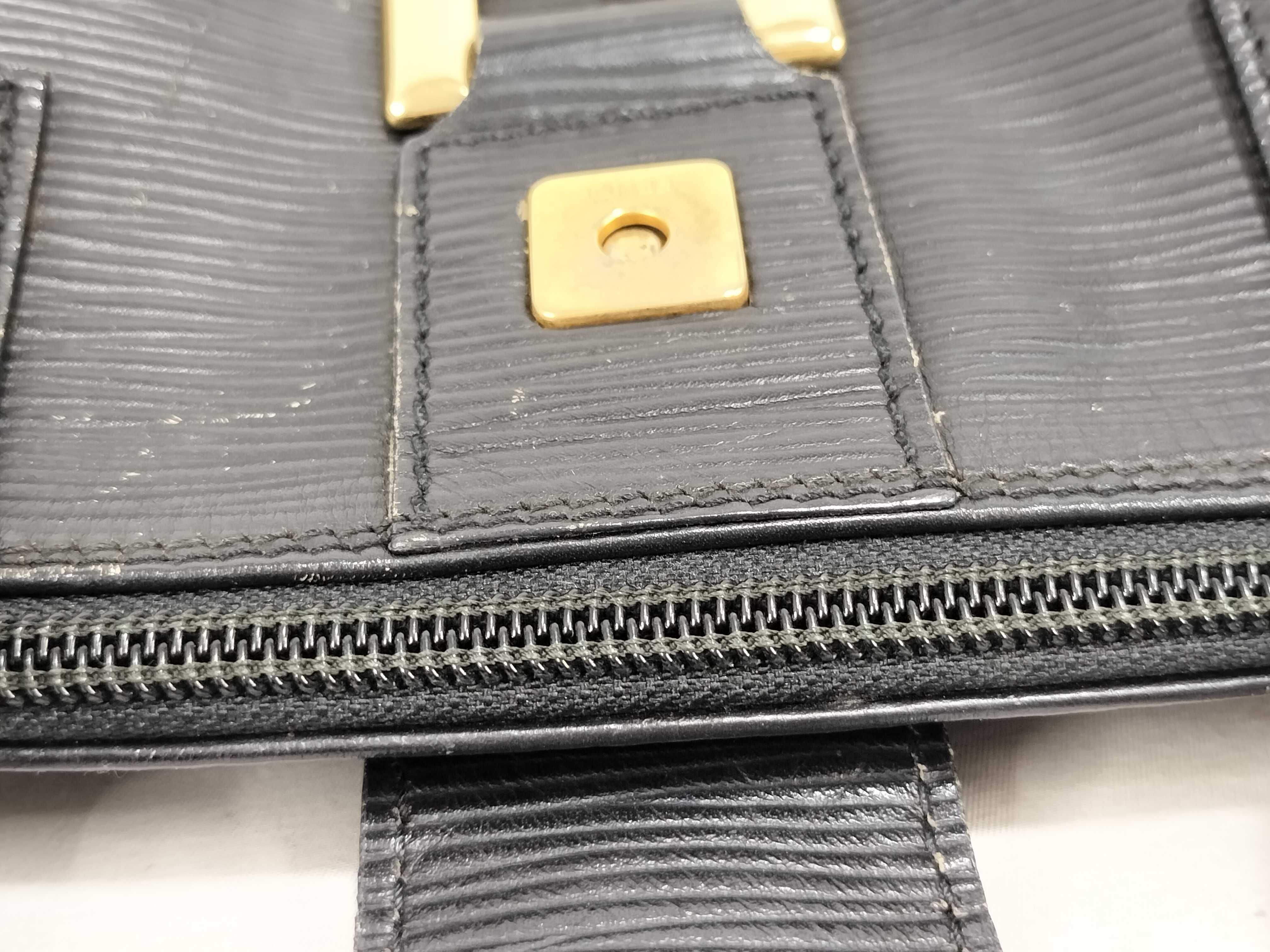 Handbag / Leather Handbag — view 6