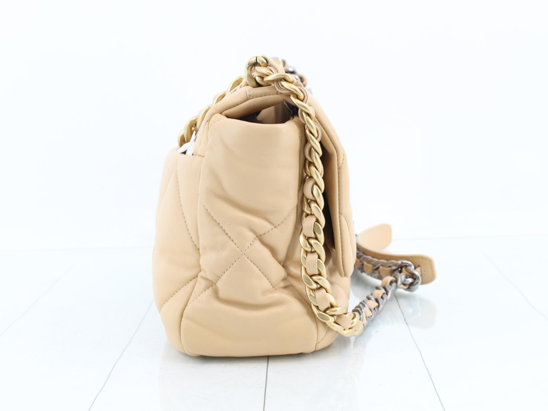 19 2-Way Handbag/Chain Shoulder Bag, Beige — view 4