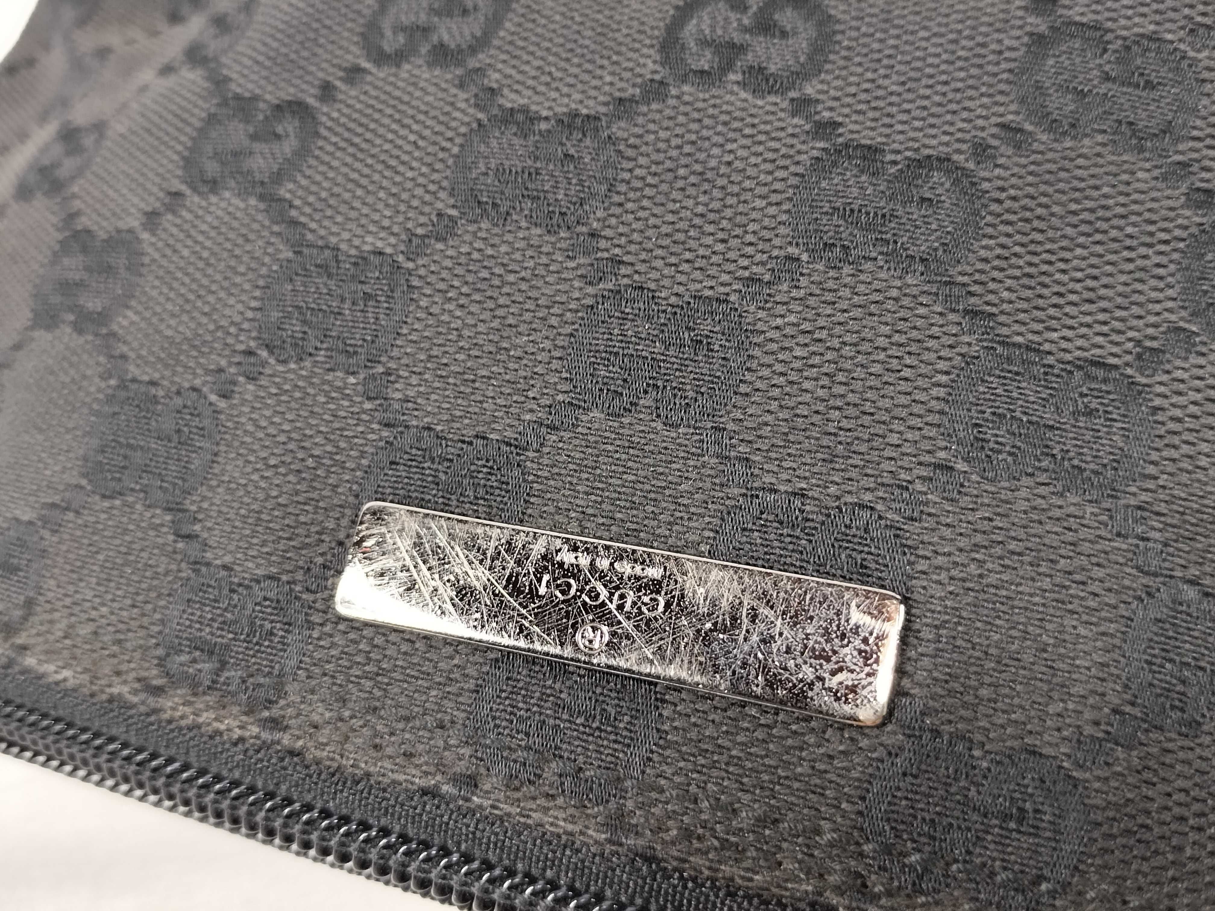 GG Canvas Accessory Pouch GG Canvas Handbag — view 12