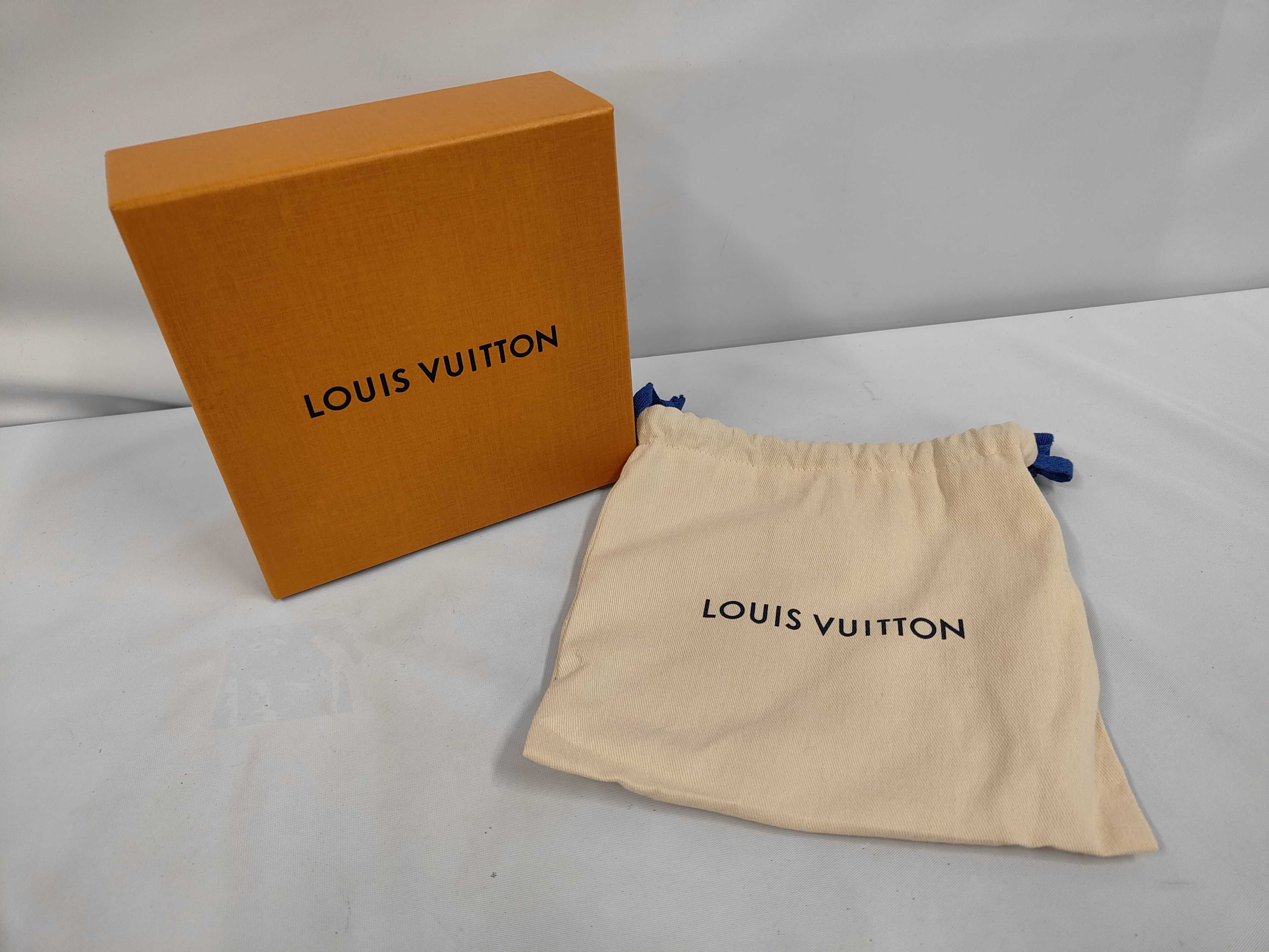 LV Damier 40MM Reversible Belt M0333 — view 8