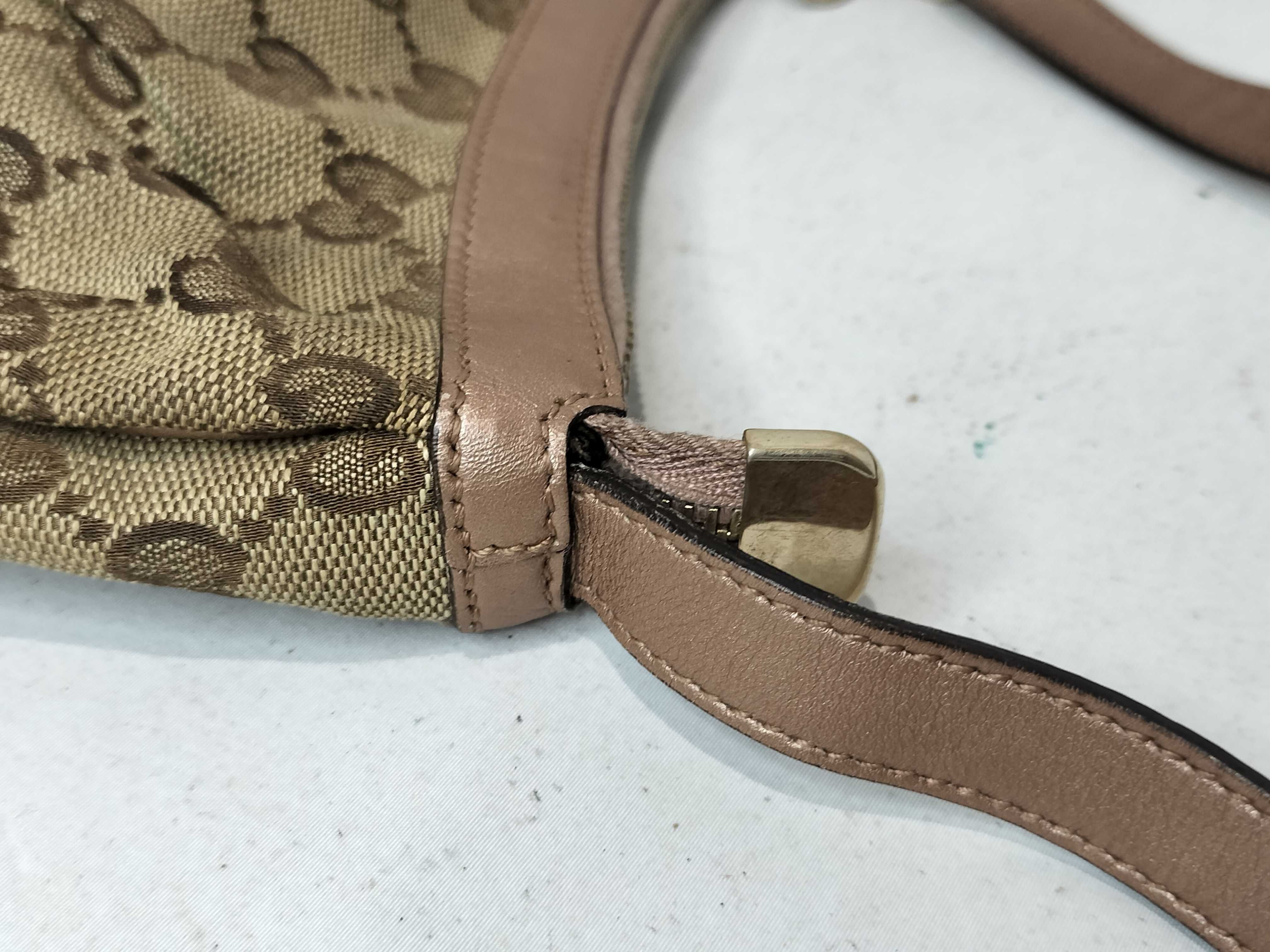 Pink Canvas GG Monogram Heart Zipper Pull Shoulder Bag No. 2 Handbag — view 5