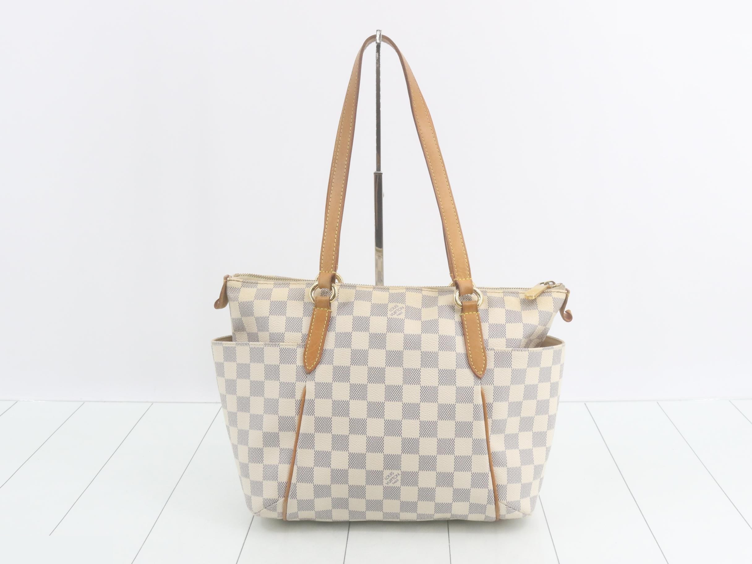 Totally Damier Azur Handbag — view 2