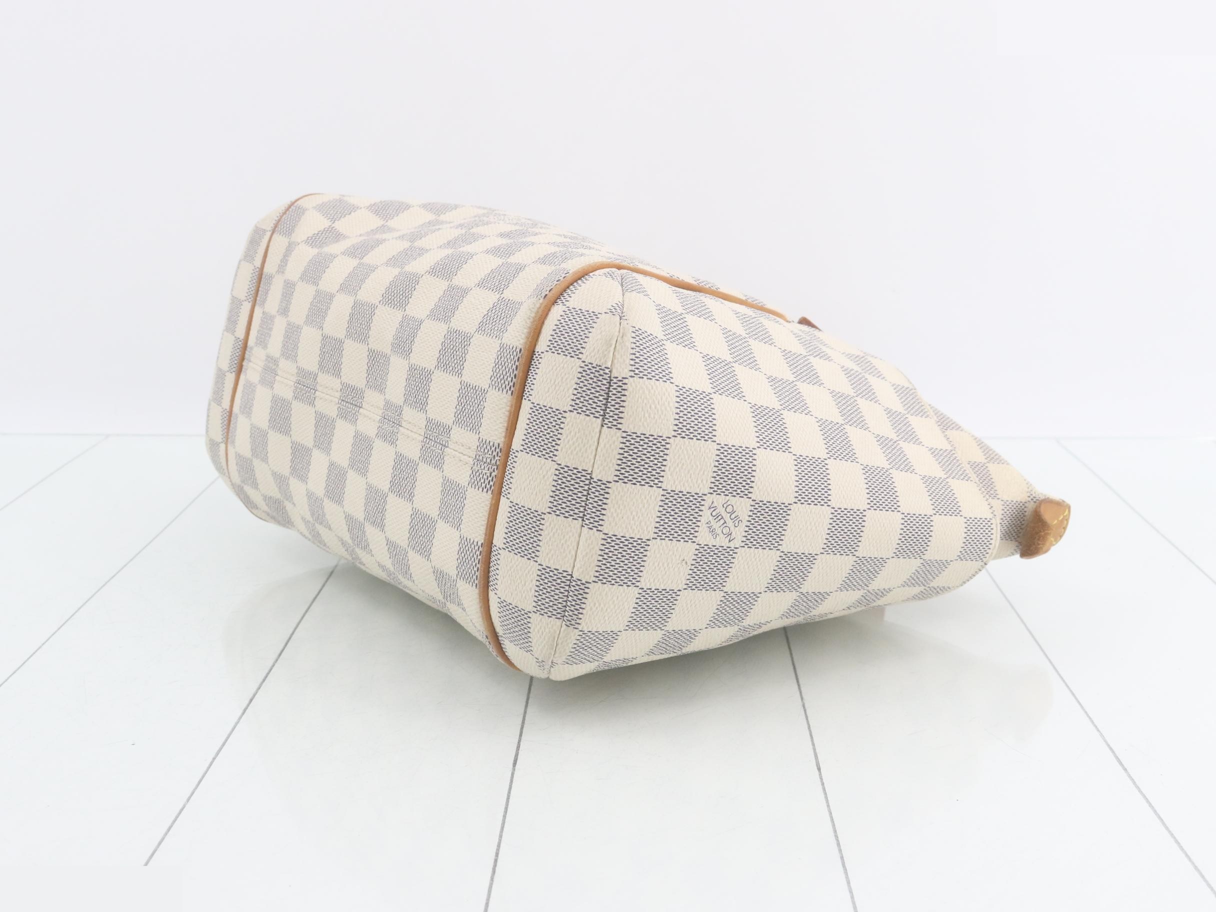 Totally Damier Azur Handbag — view 6