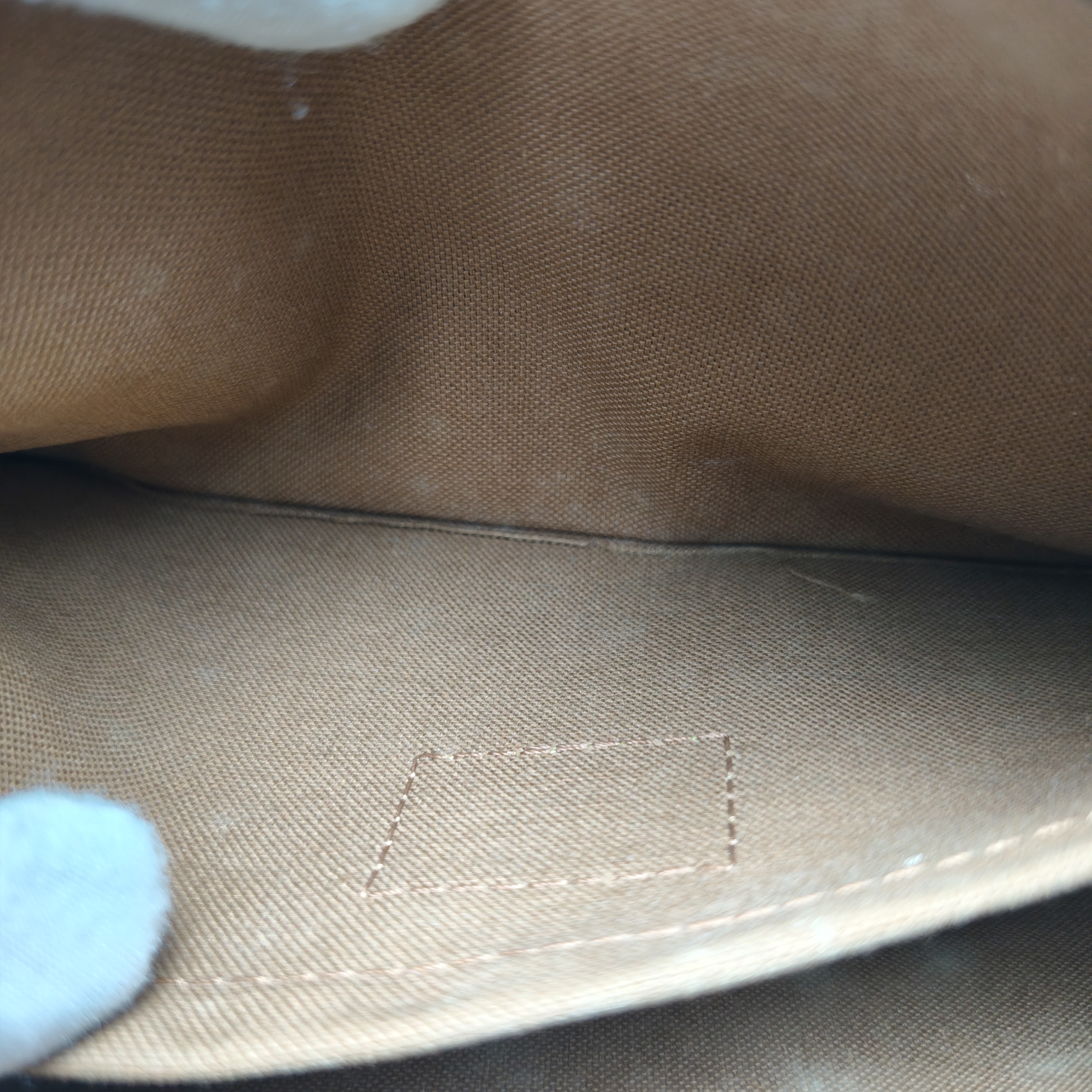 【*Shipped from: China*】LOUIS VUITTON Multi-Pochette Accessoires PU Shoulder Bag — view 7