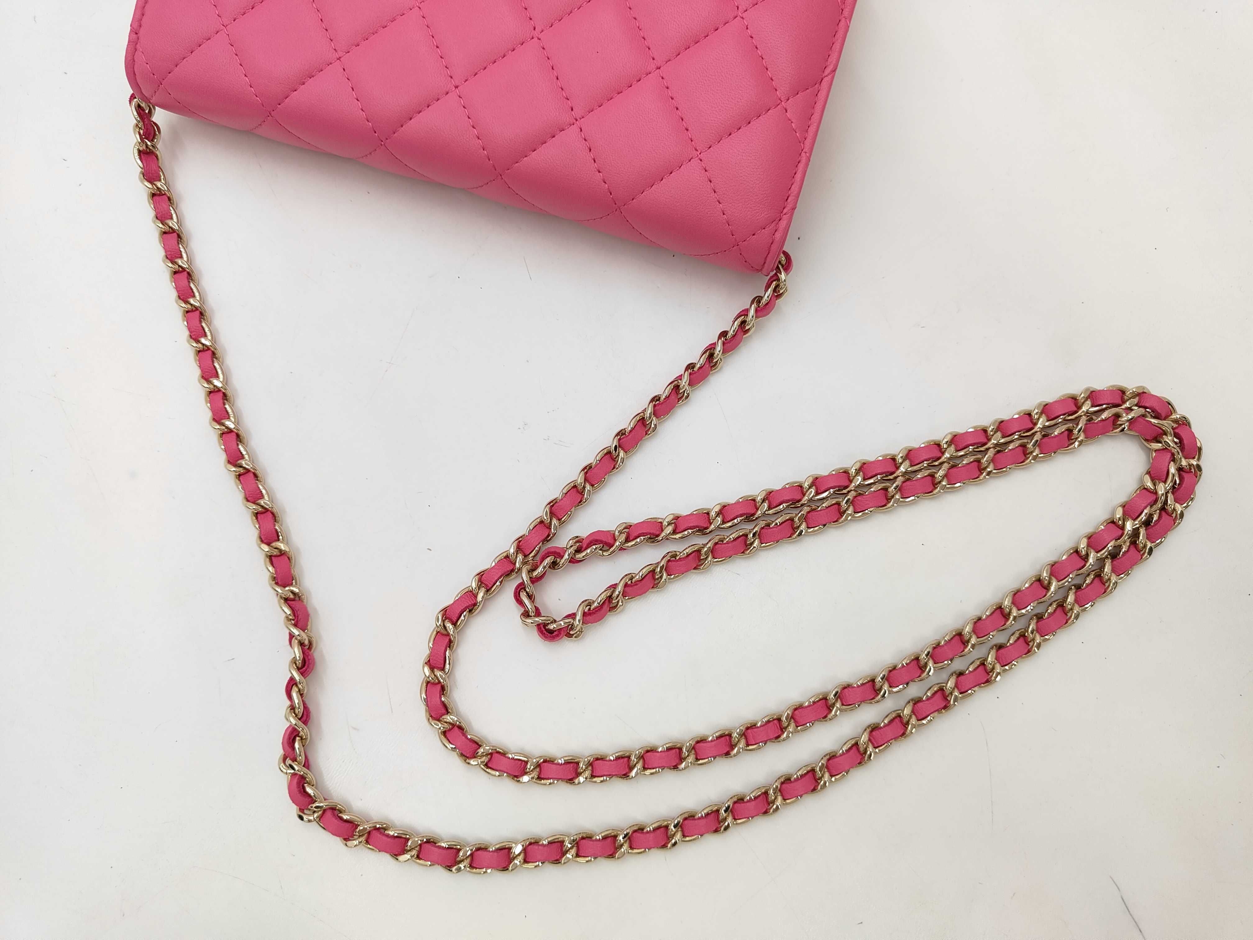 Lambskin Matelassé Chain Wallet, Pink, Gold Hardware, Serial Number 21 Series — view 5