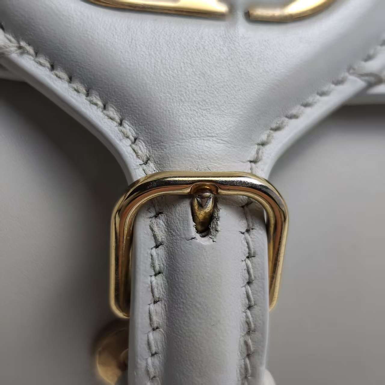 【*Shipped from: China*】Dior Bobby Leather Shoulder Bag — view 10