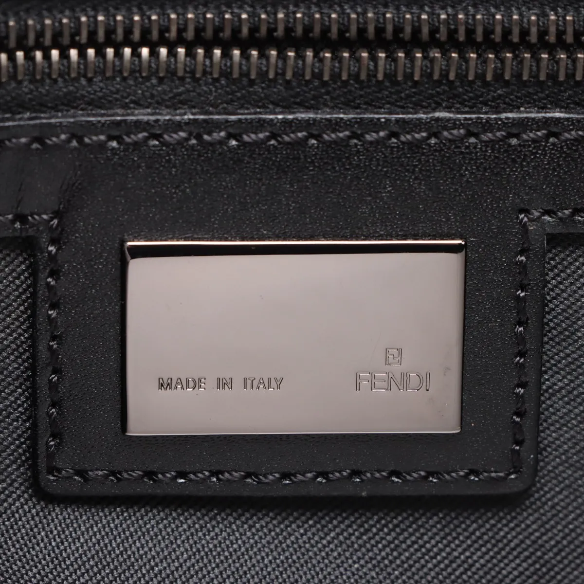 Zucca Mamma Bucket Canvas x Leather Shoulder Bag Black 8BR001 — view 9