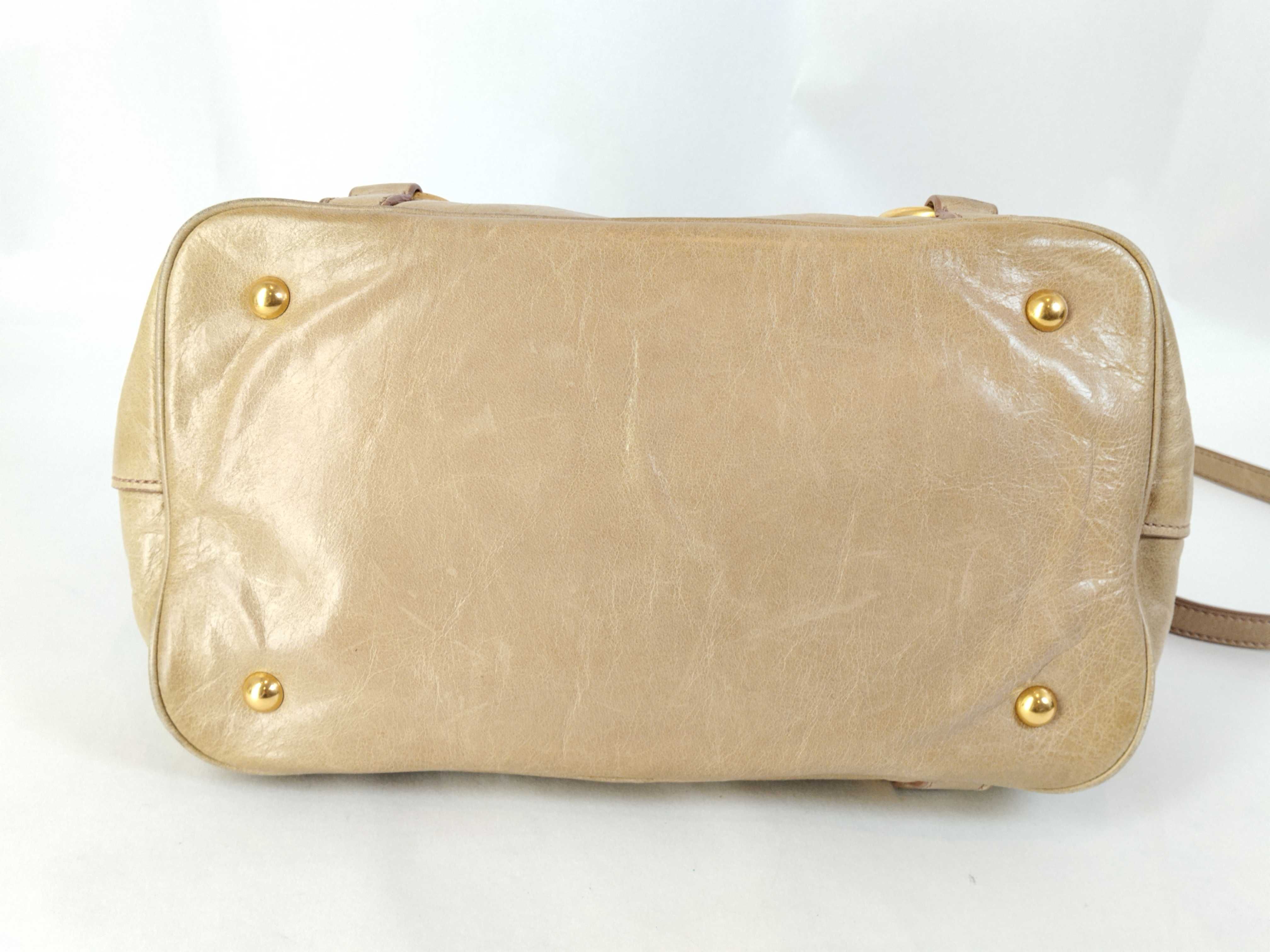 Vitello Luxe Handbag, 2-way Shoulder Bag, Gathered Handbag — view 8