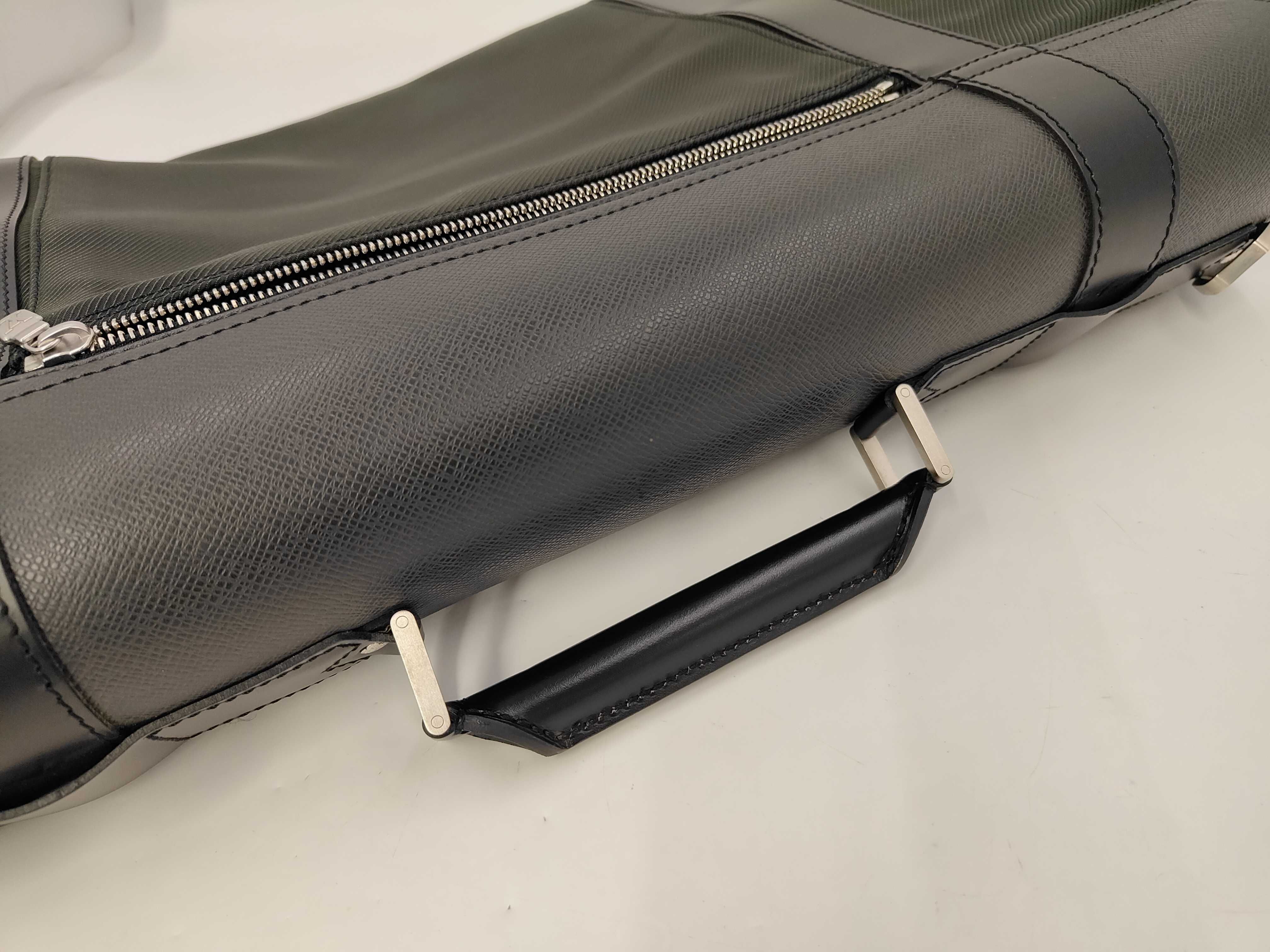 Taiga Leather Garment Bag (Handbag) — view 5