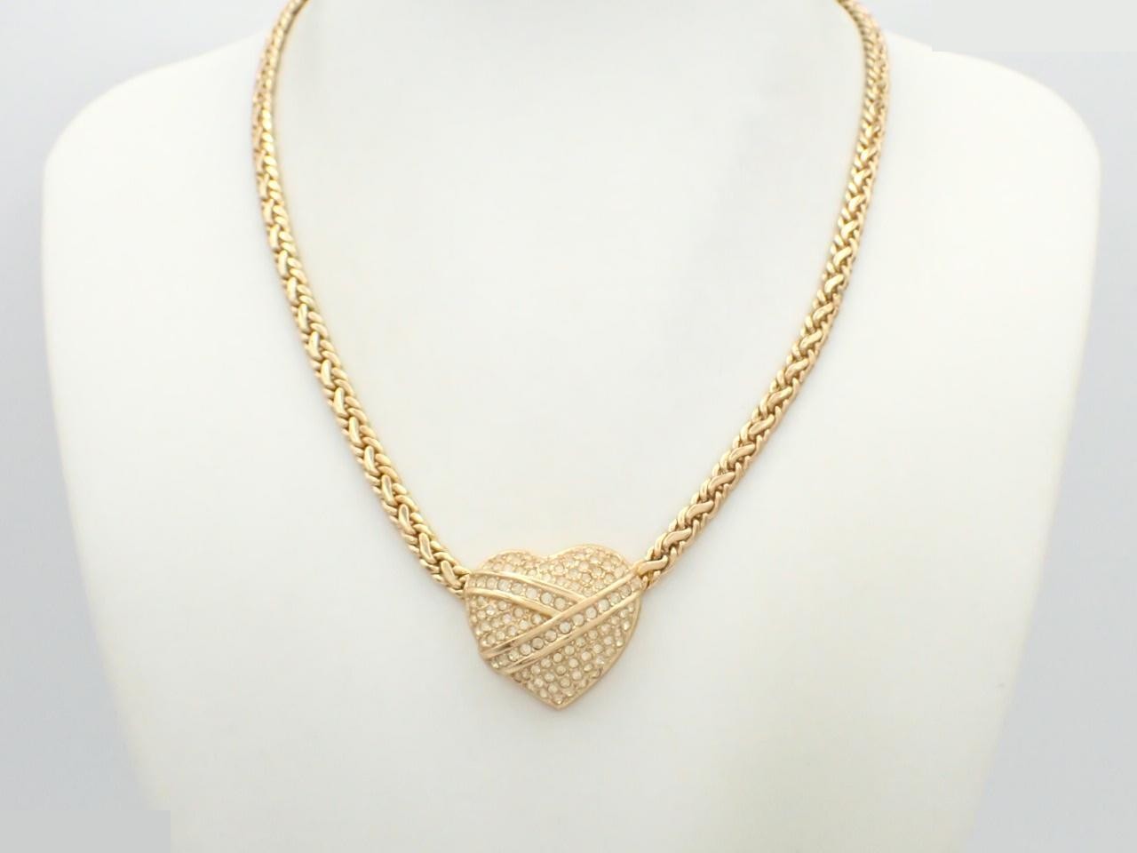 Other lines, heart design, precious metal necklace/pendant, chain approximately 42cm. — view 3
