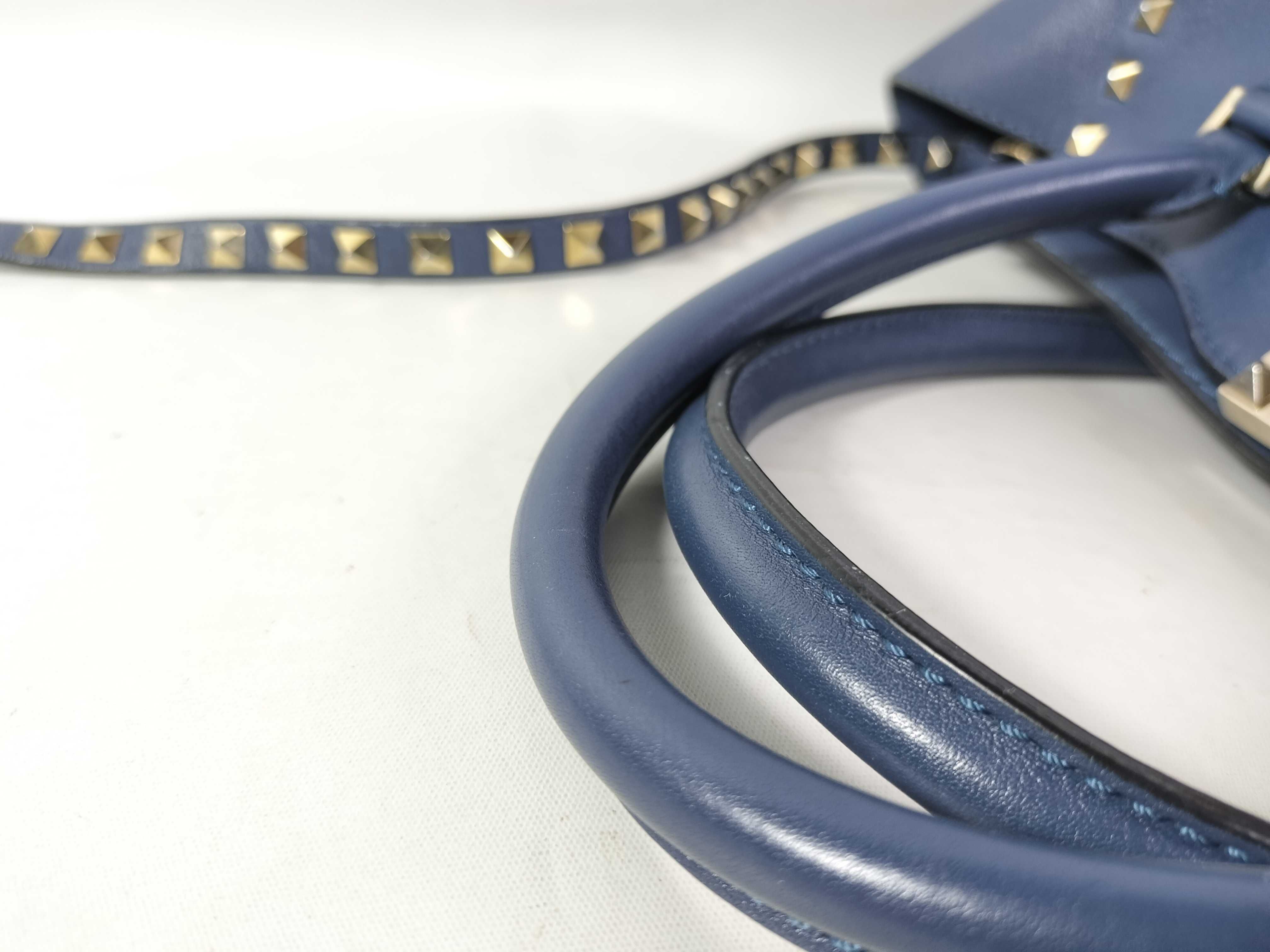 Rockstud 2-Way Handbag, Blue Leather Strap Handbag — view 4