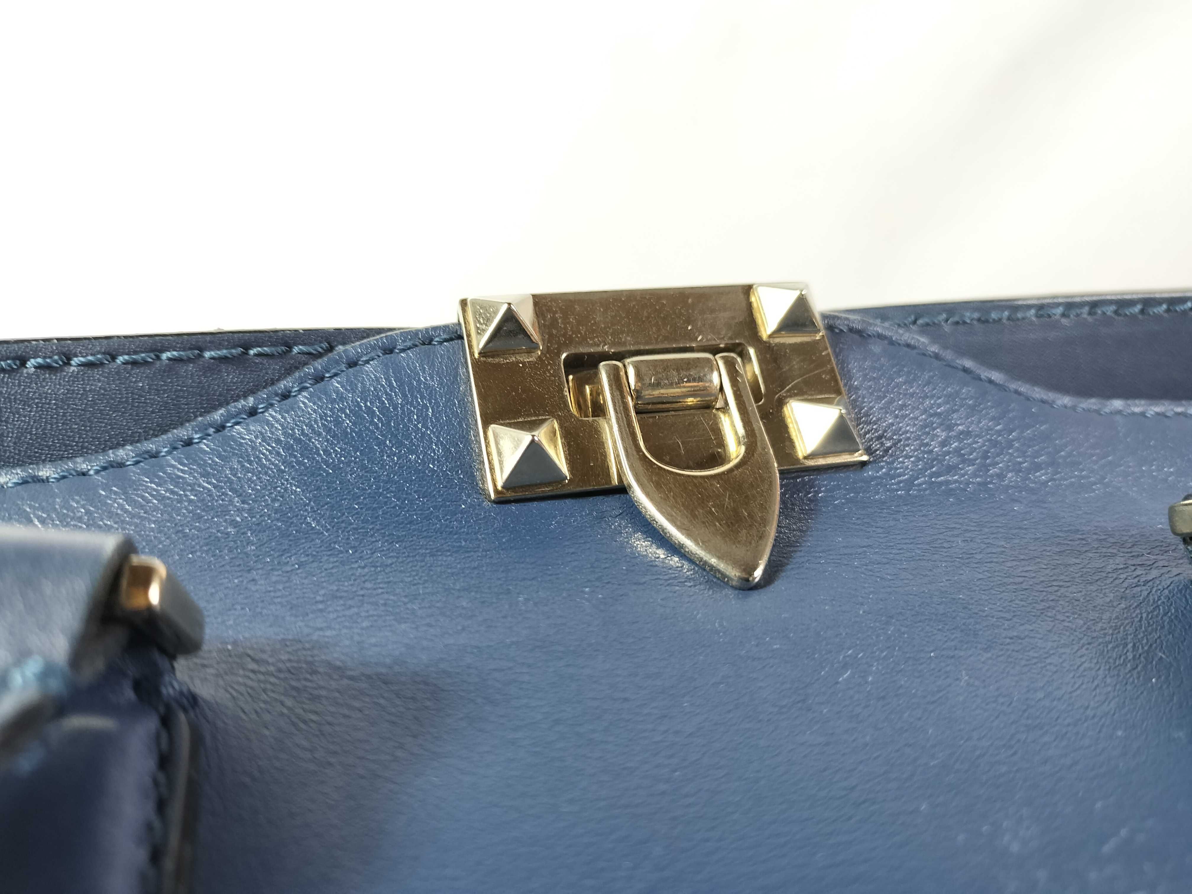 Rockstud 2-Way Handbag, Blue Leather Strap Handbag — view 8