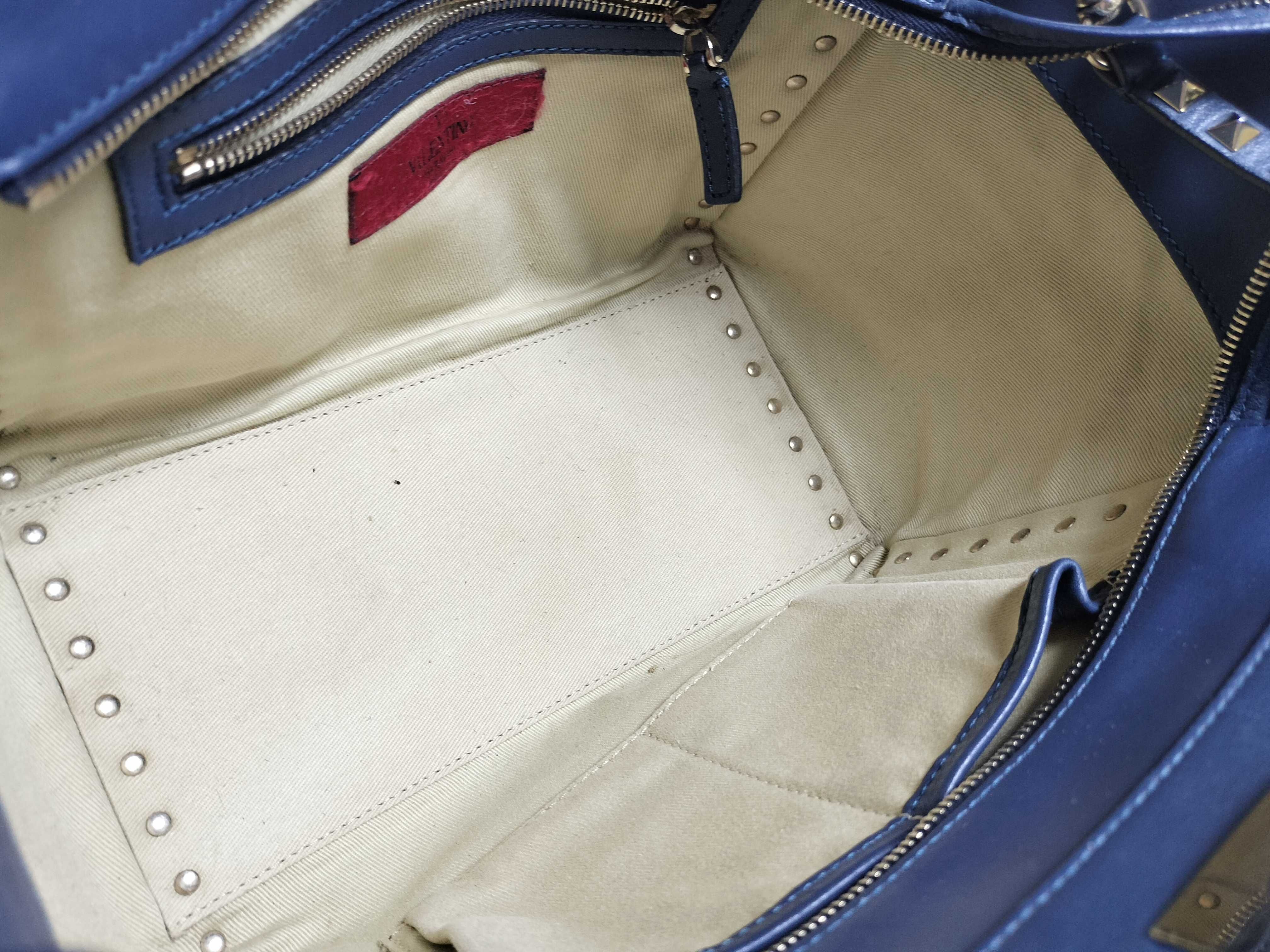 Rockstud 2-Way Handbag, Blue Leather Strap Handbag — view 9