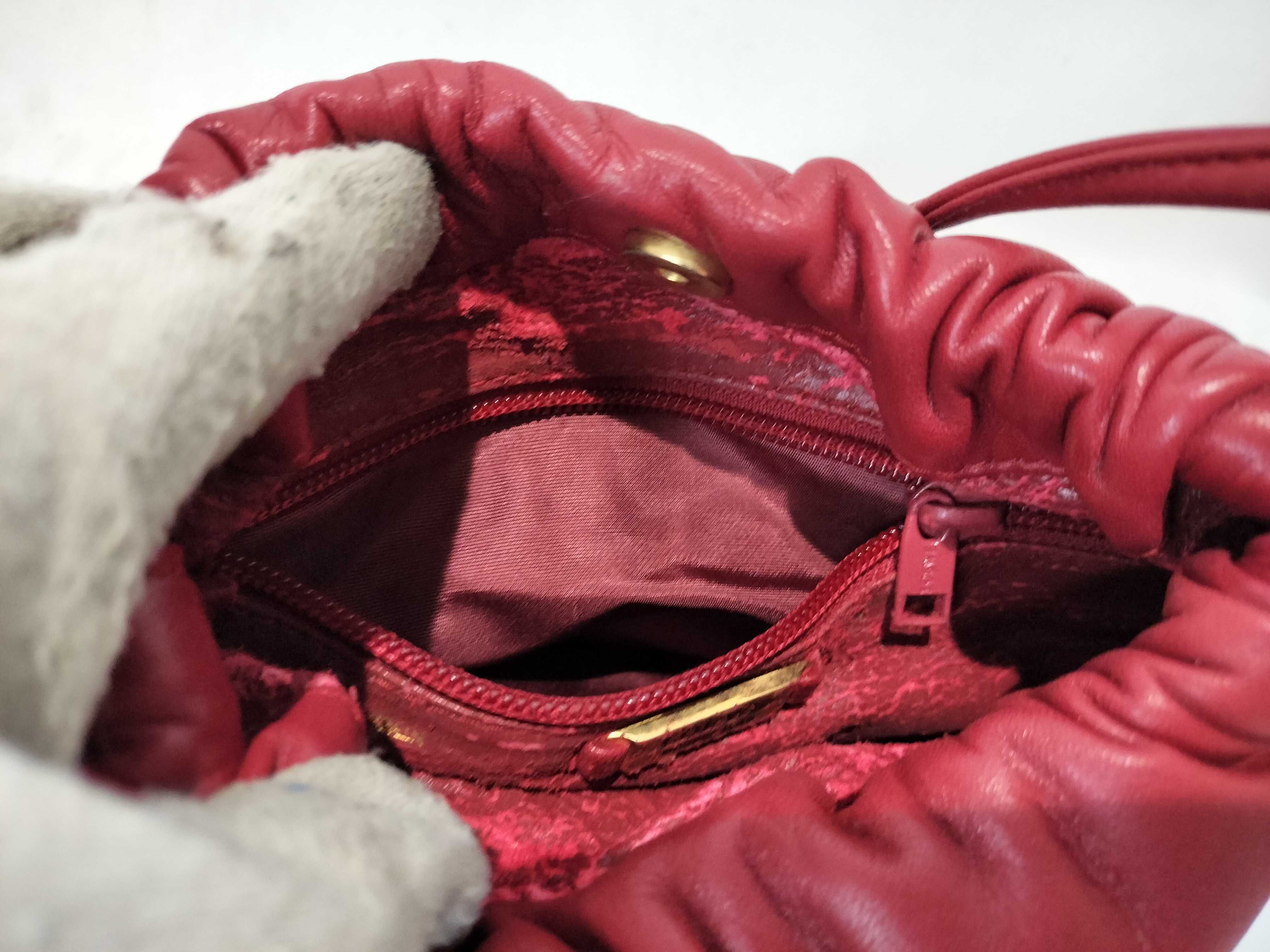 Nappa Leather Drawstring Bag Shoulder Bag — view 10