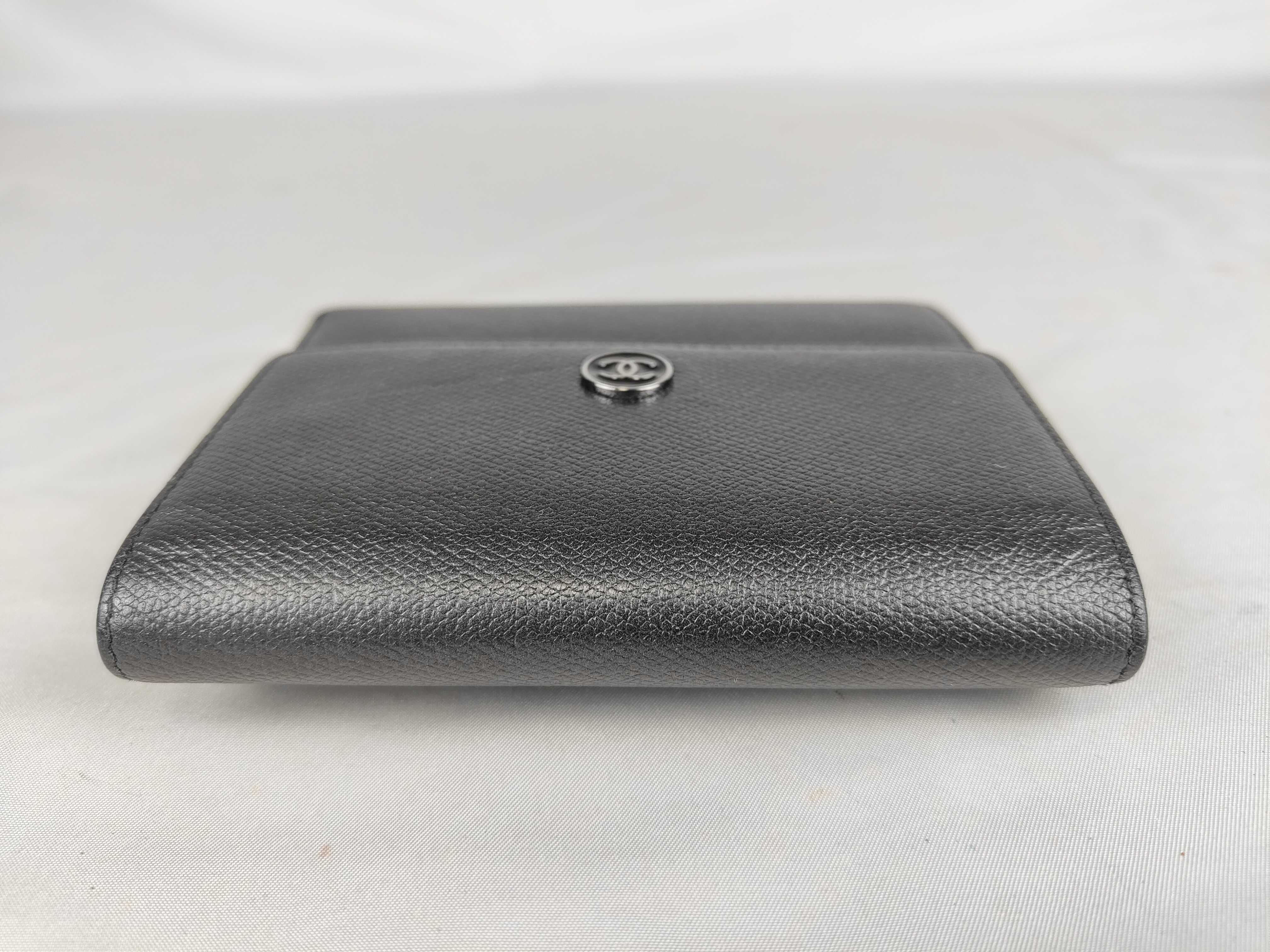 Caviar Skin Coco Button Tri-fold Wallet — view 3