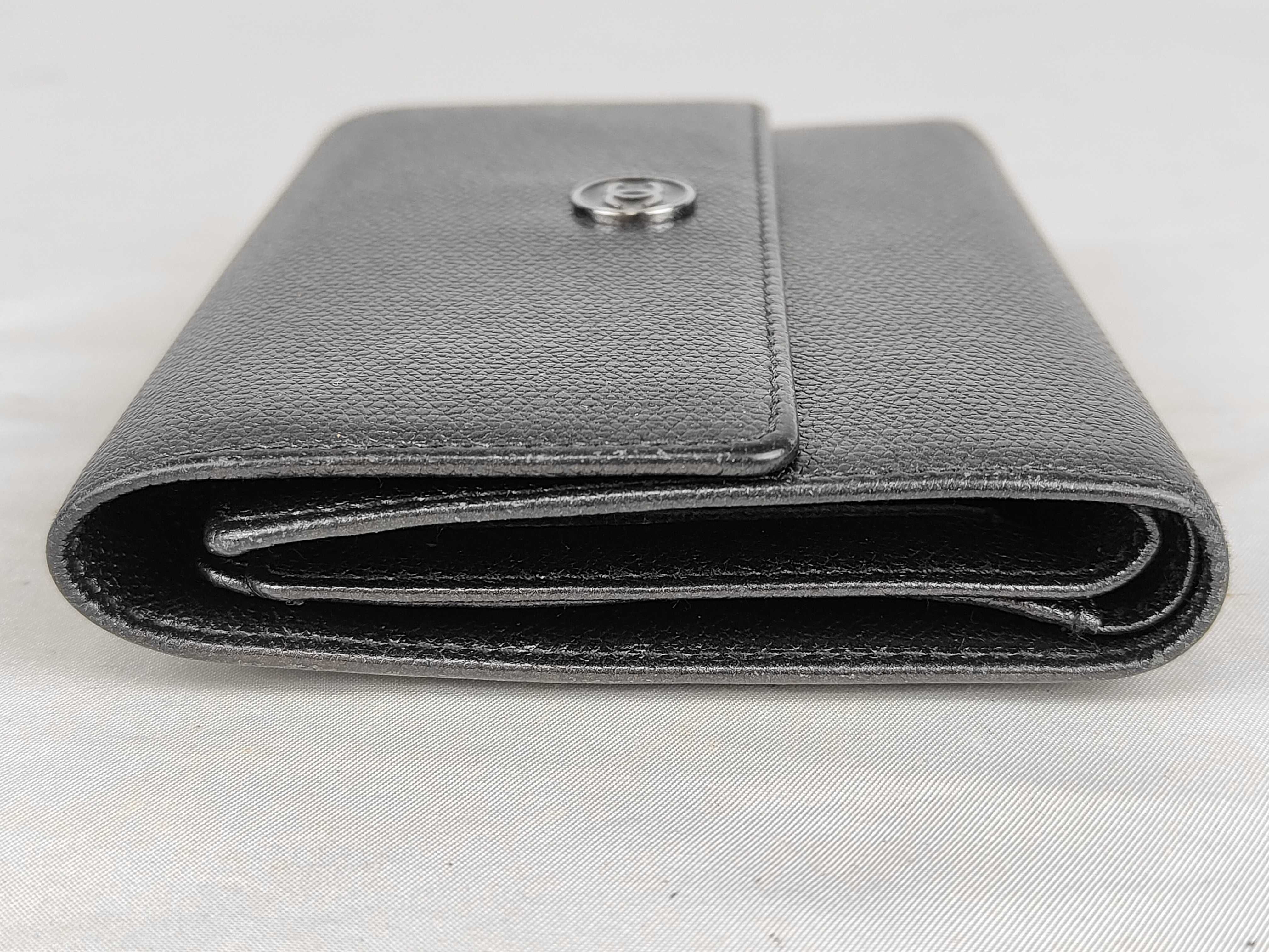 Caviar Skin Coco Button Tri-fold Wallet — view 4