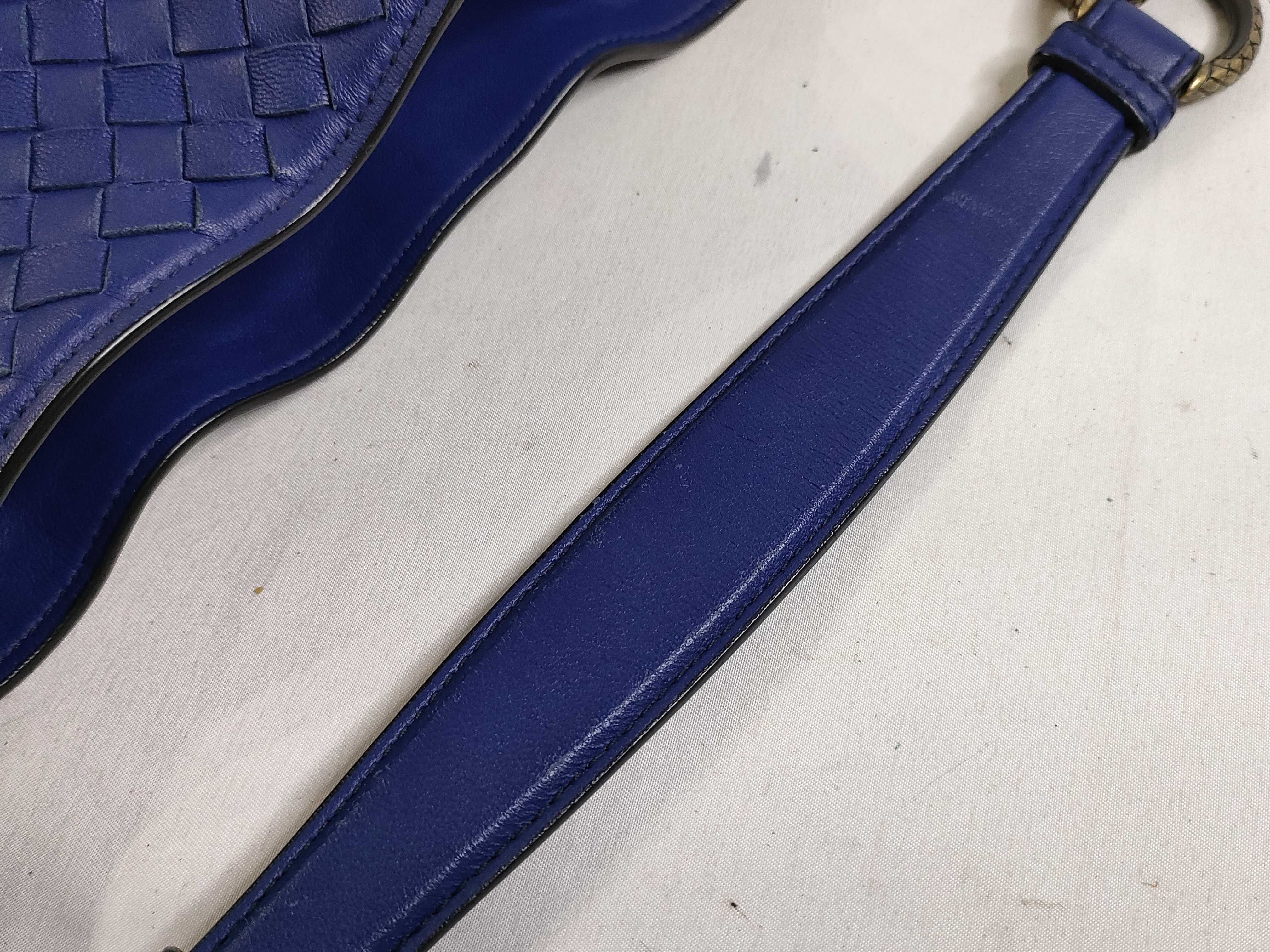 Intrecciato Leather Shoulder Bag, Blue — view 4