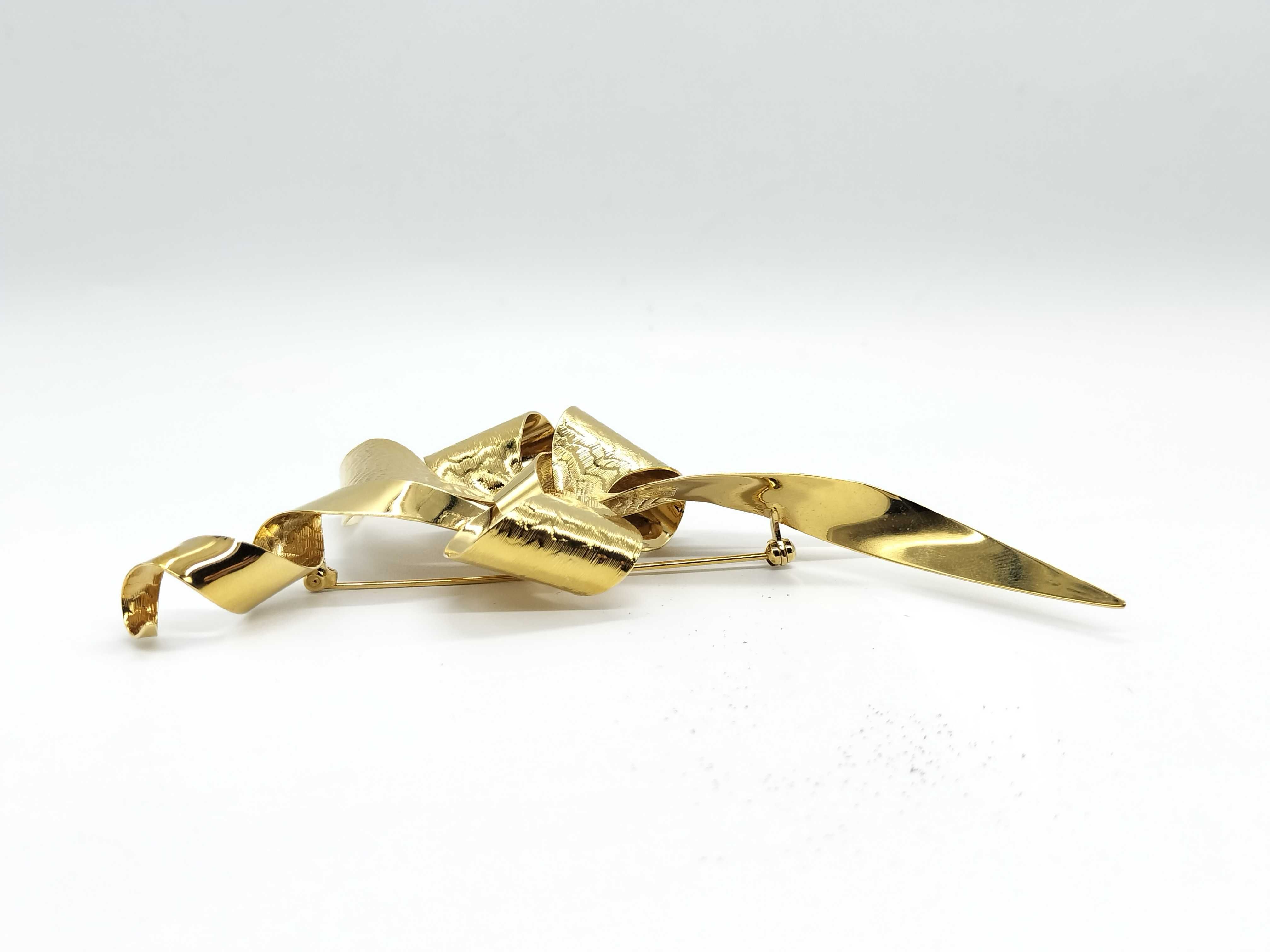 Ribbon Motif Brooch — view 2