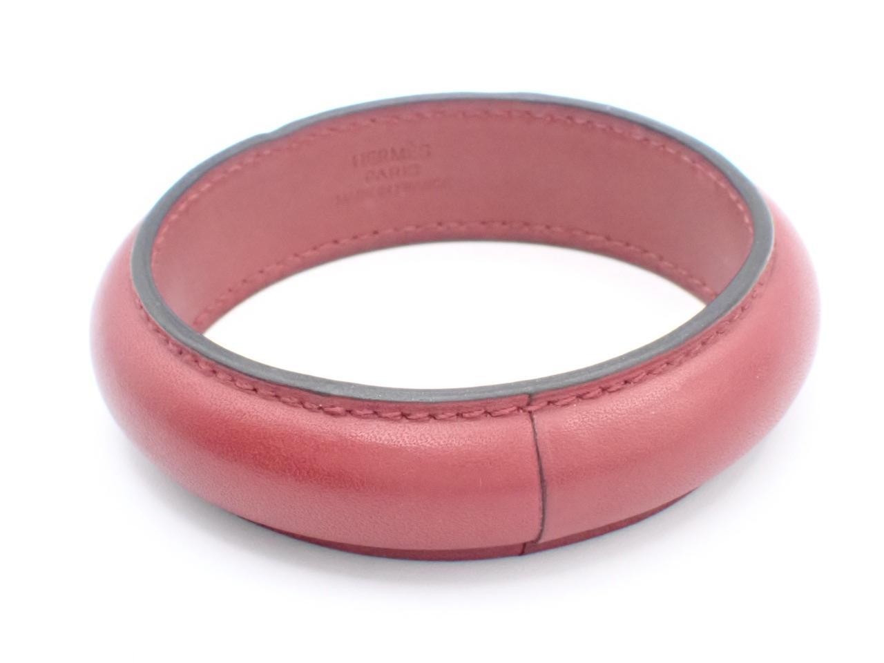 Leather bracelet, wrist circumference approximately 19 cm — view 3