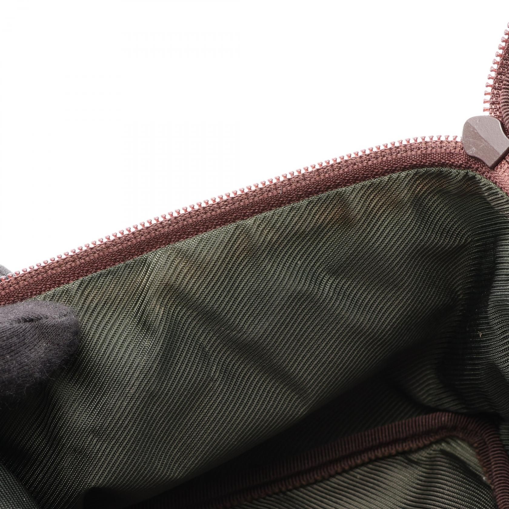 GG Canvas Vanity Case — view 6