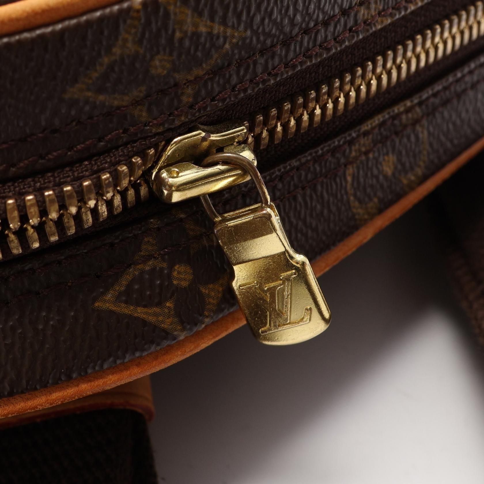 Pochette Gange, Monogram — view 8